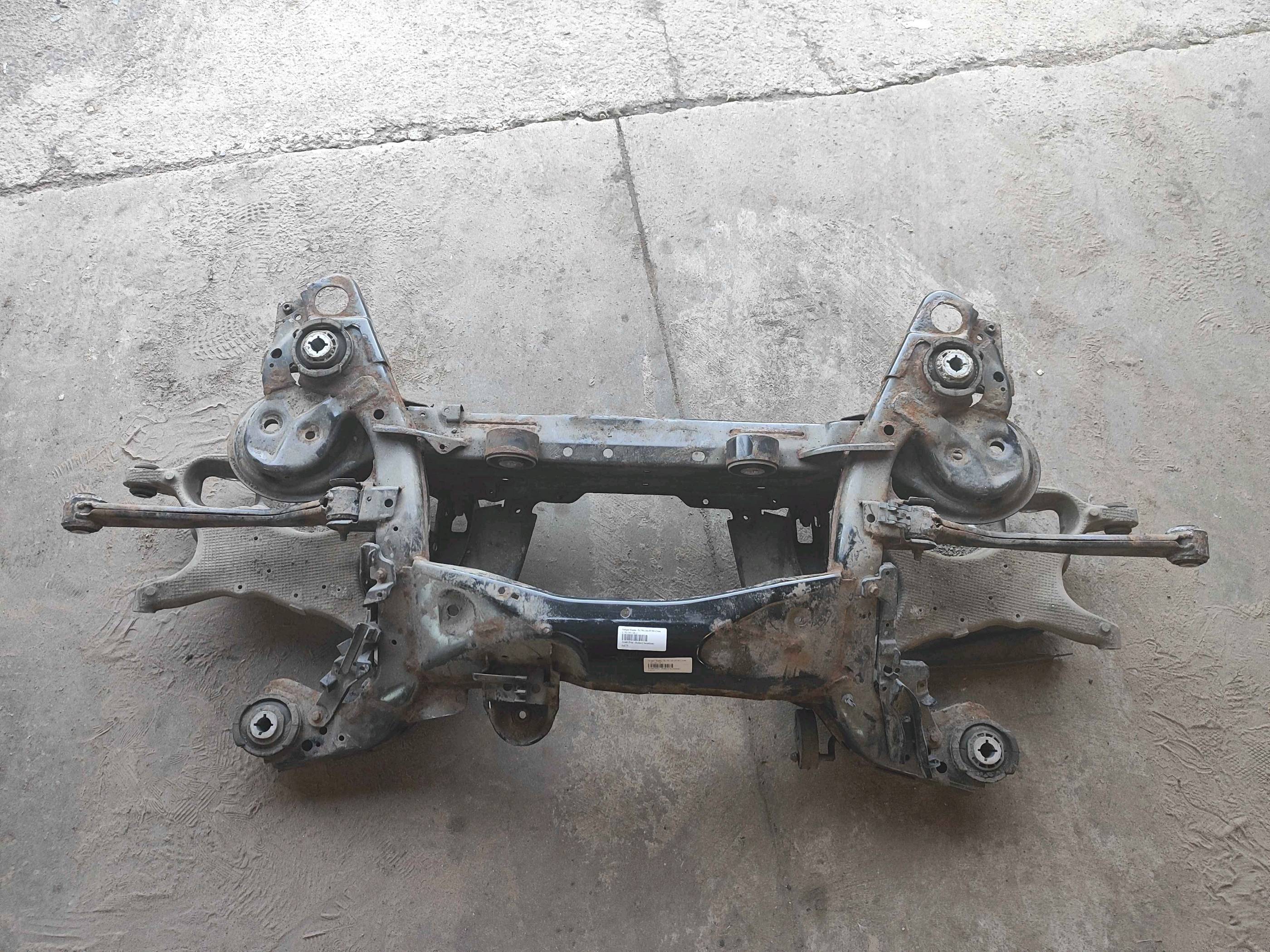 Helper frame (XC90 (16-)|V90 Cross C.|XC60 (18-))