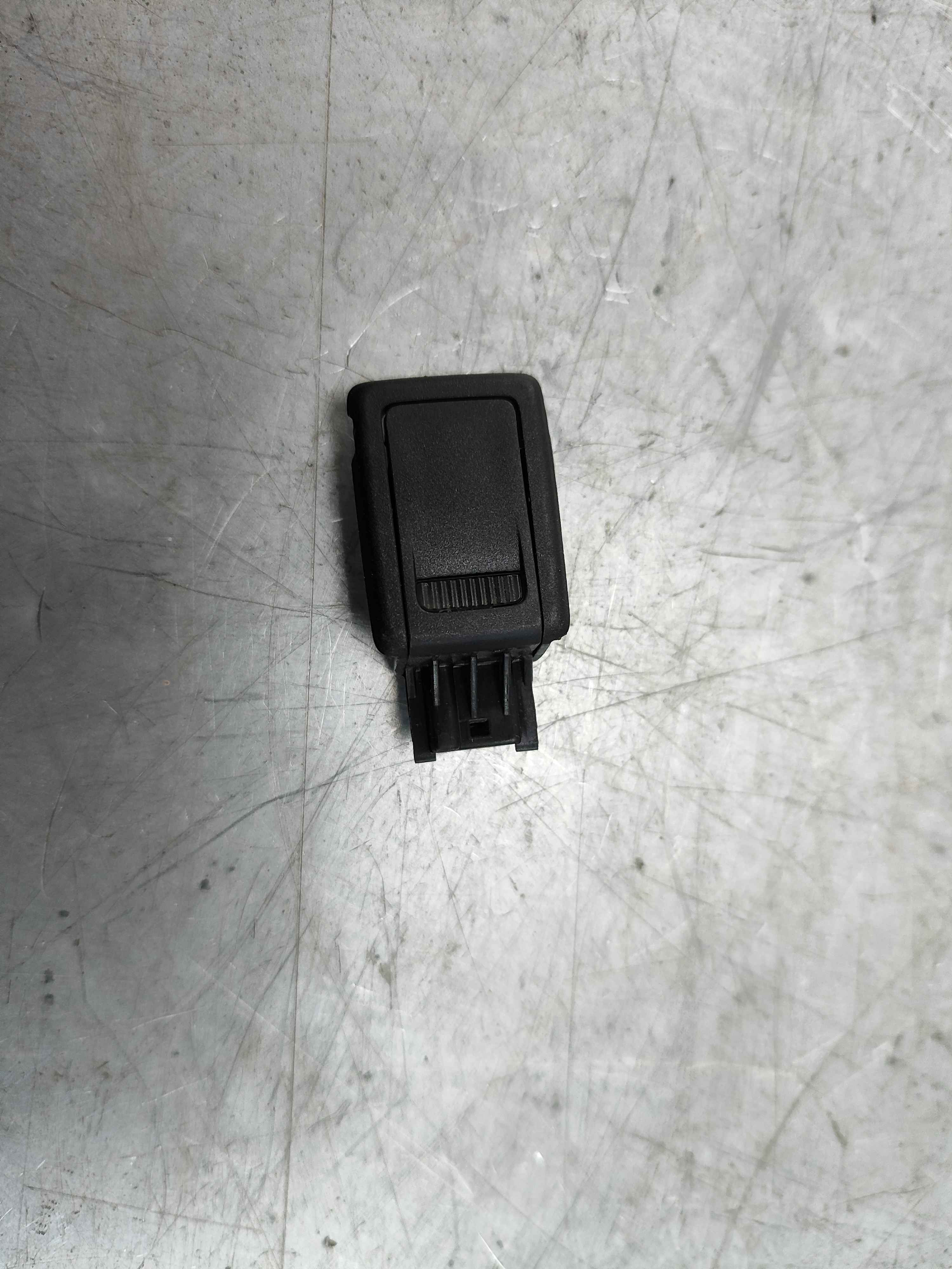 Lamp body doors Variant code: PD02 upper
