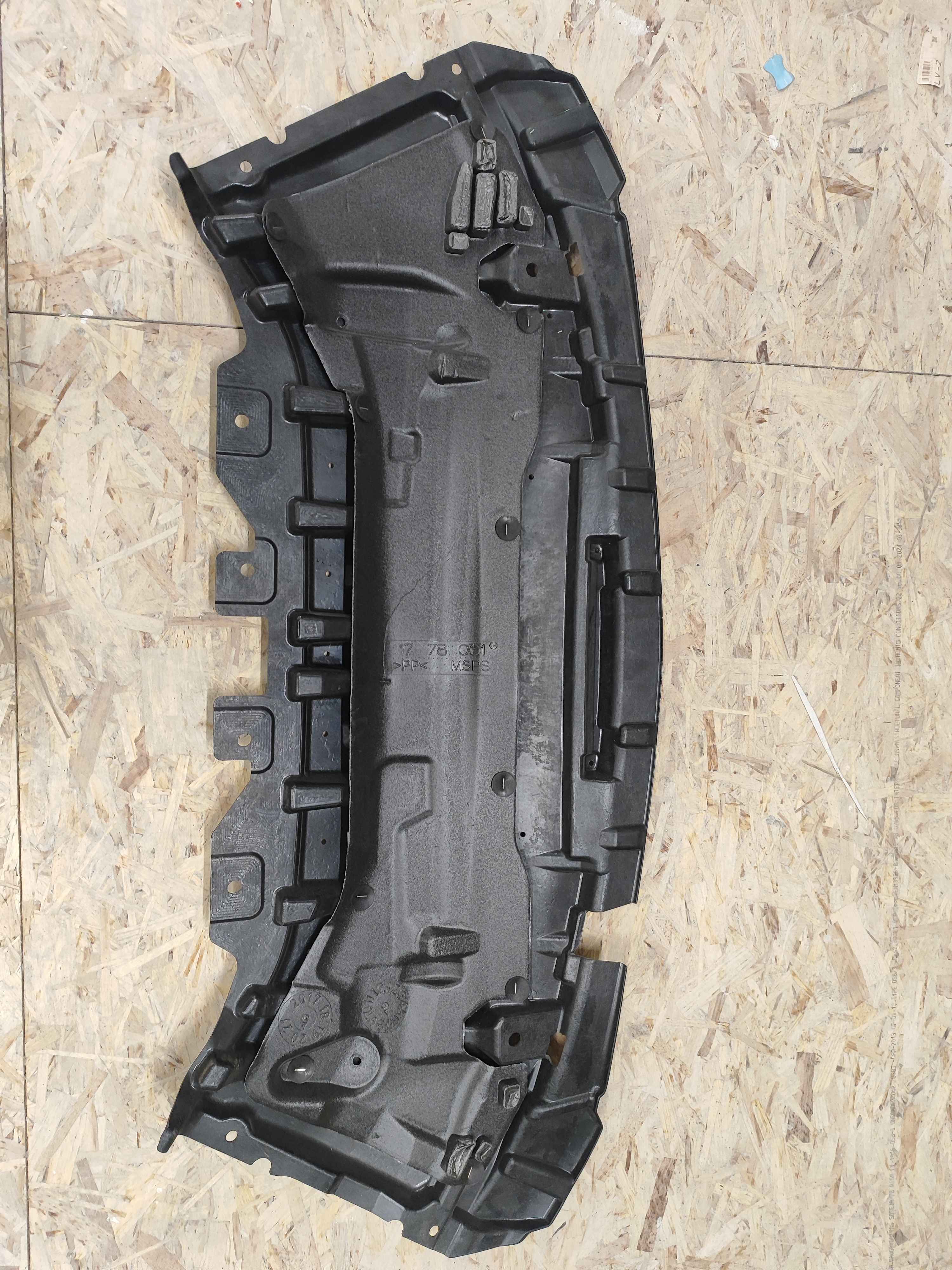 Mercedes-Benz A2225202223