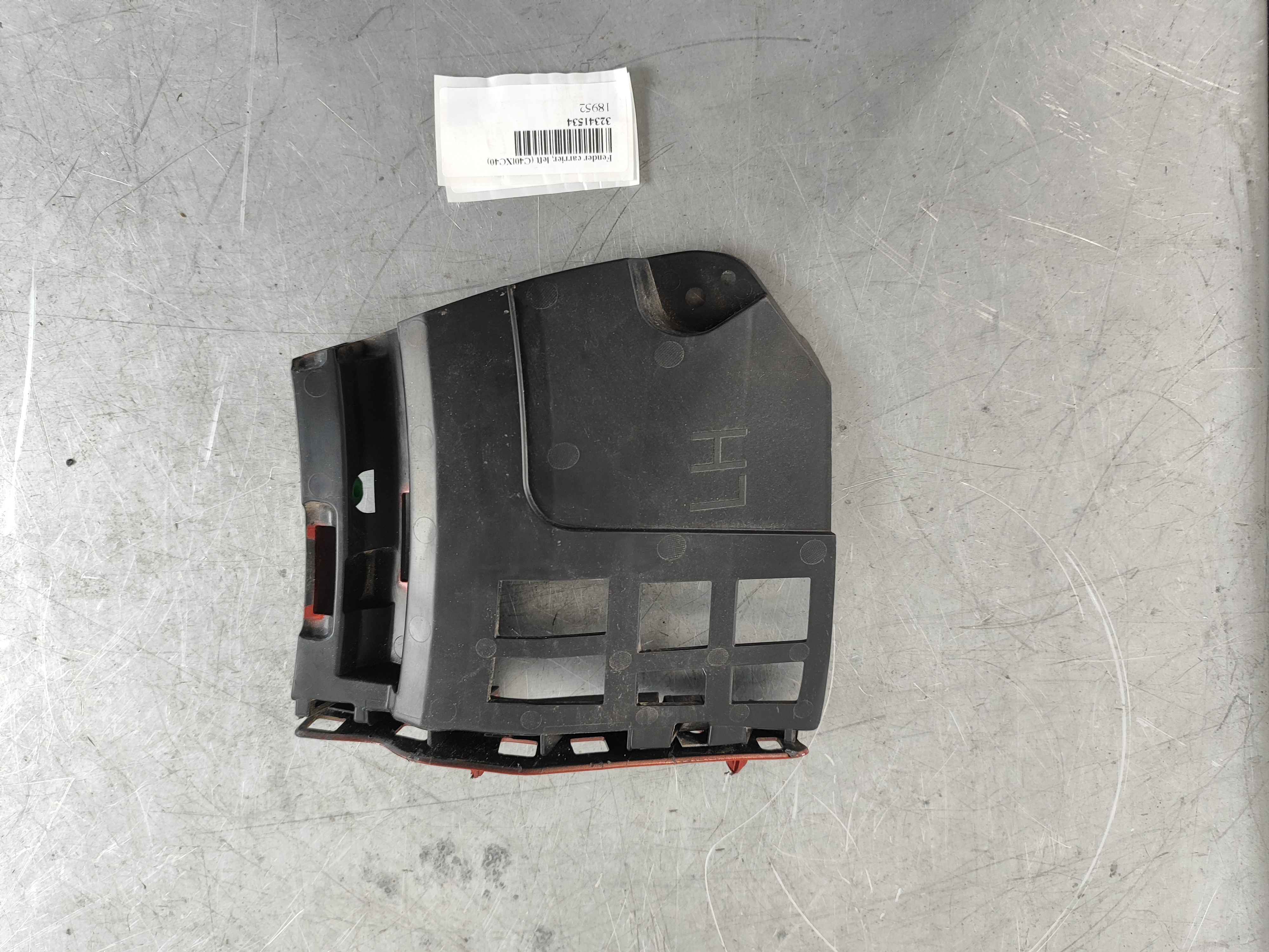 Fender carrier, left (C40|XC40)