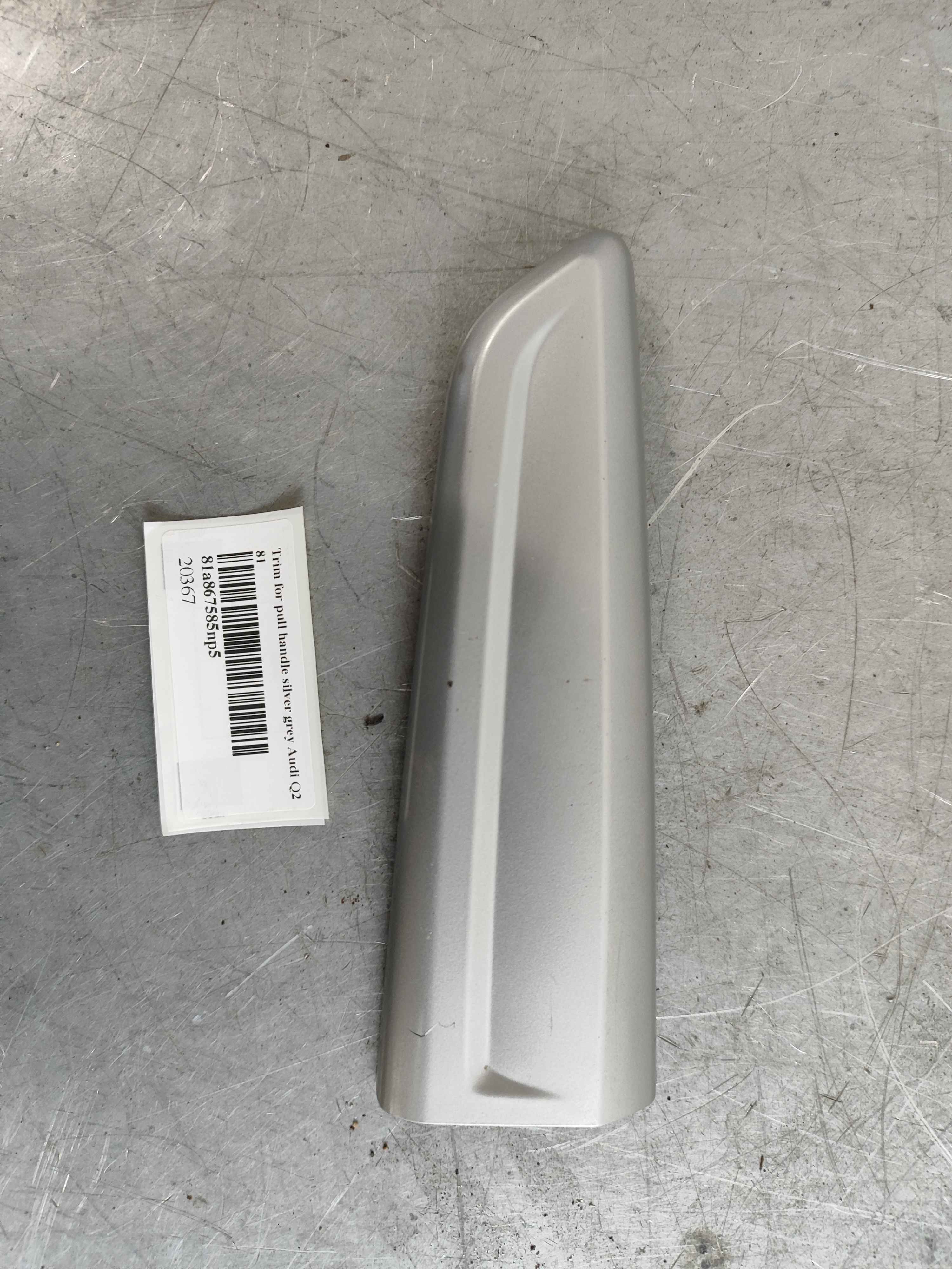 Trim for pull handle silver grey Audi Q2 81