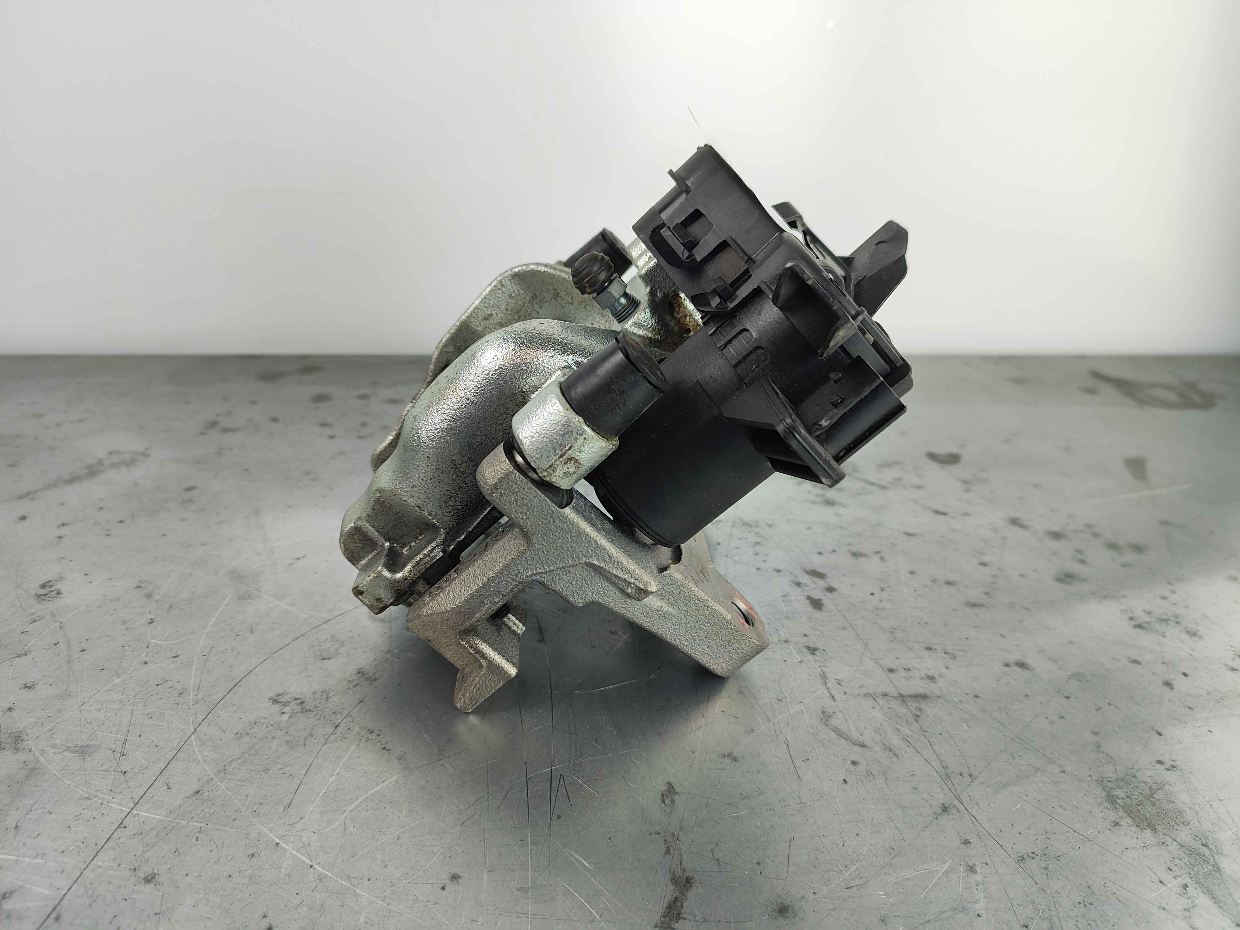 Volvo 32217363