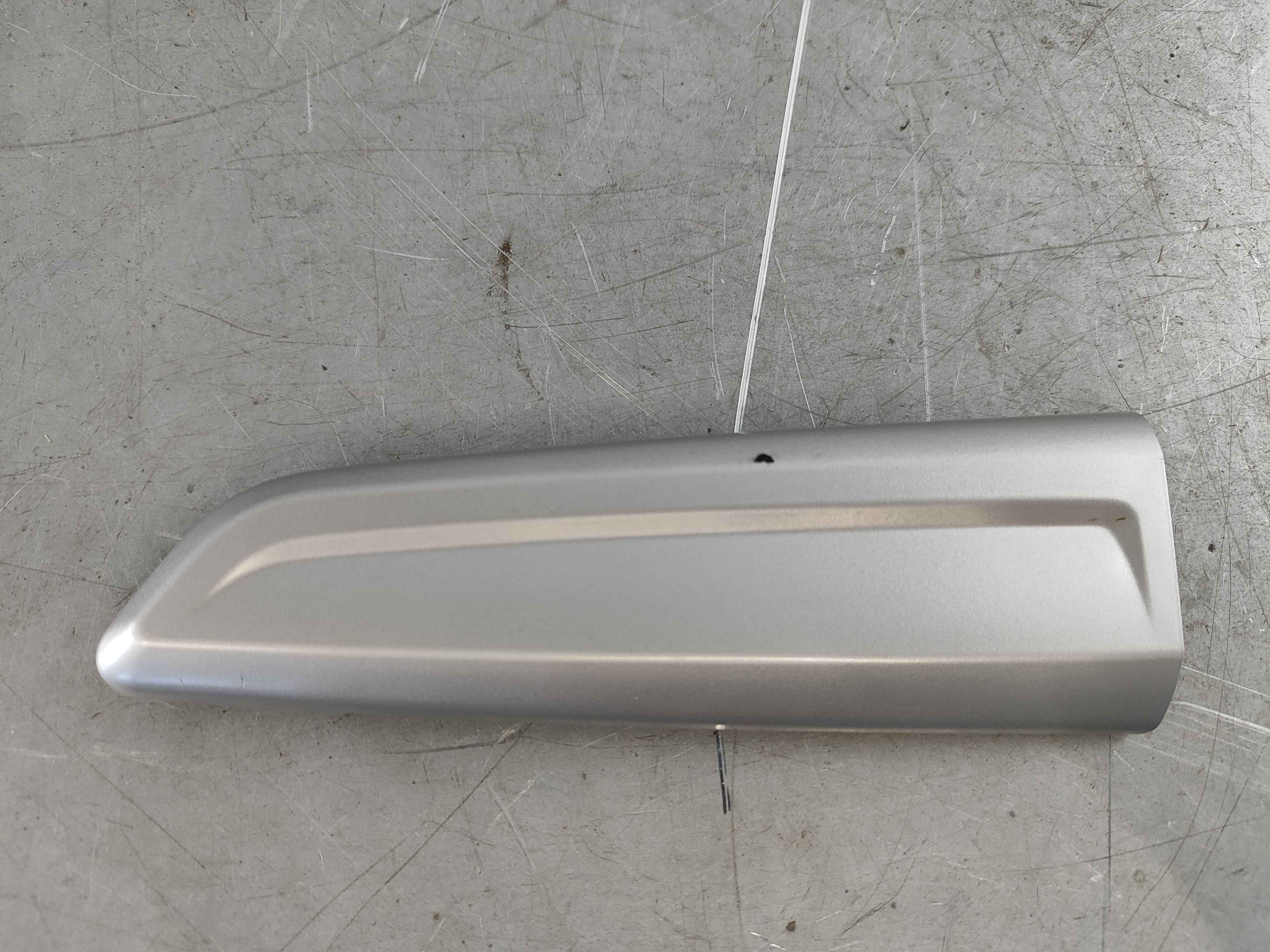 Trim for pull handle silver grey Audi Q2 81