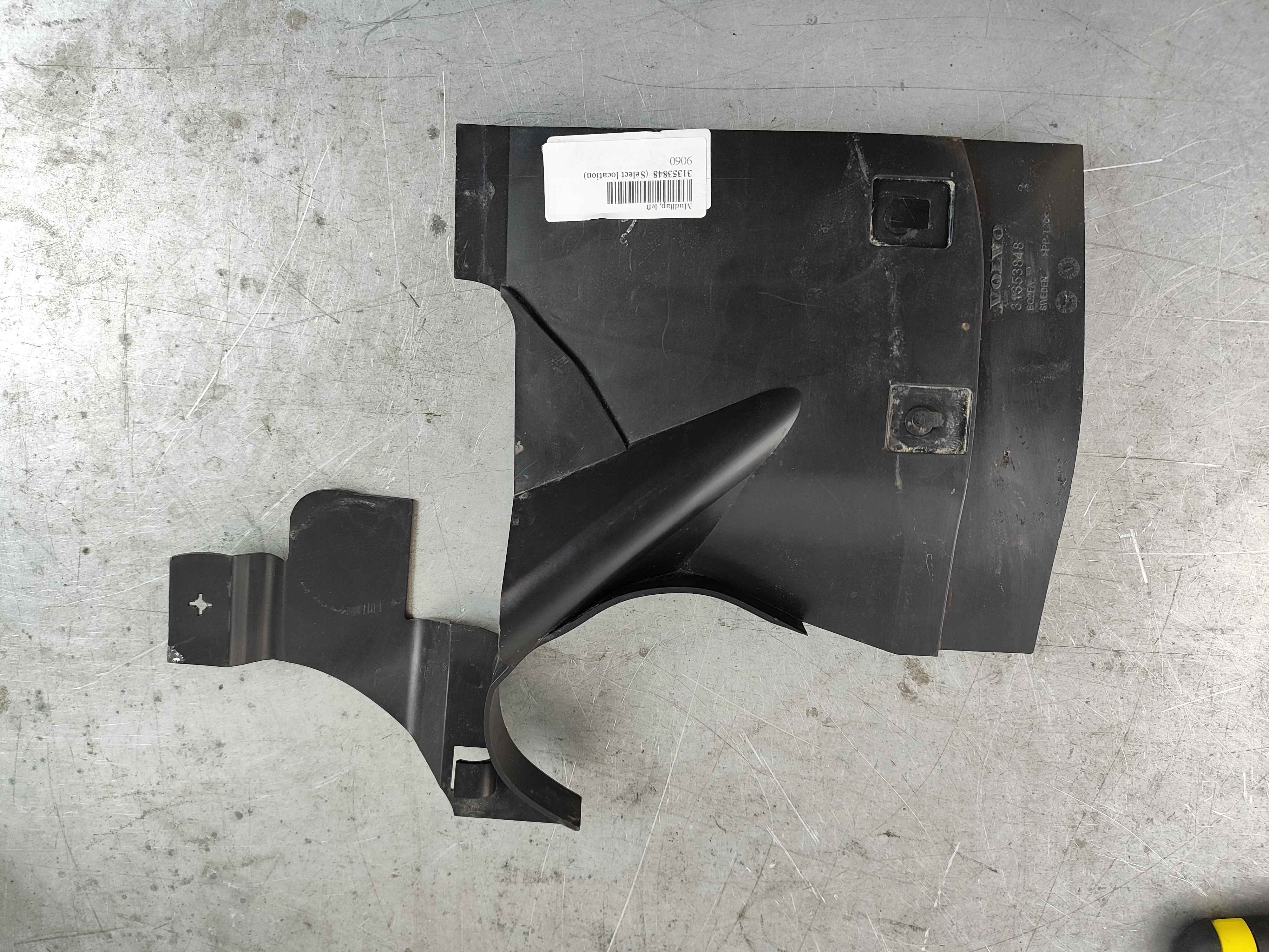 Mudflap, left