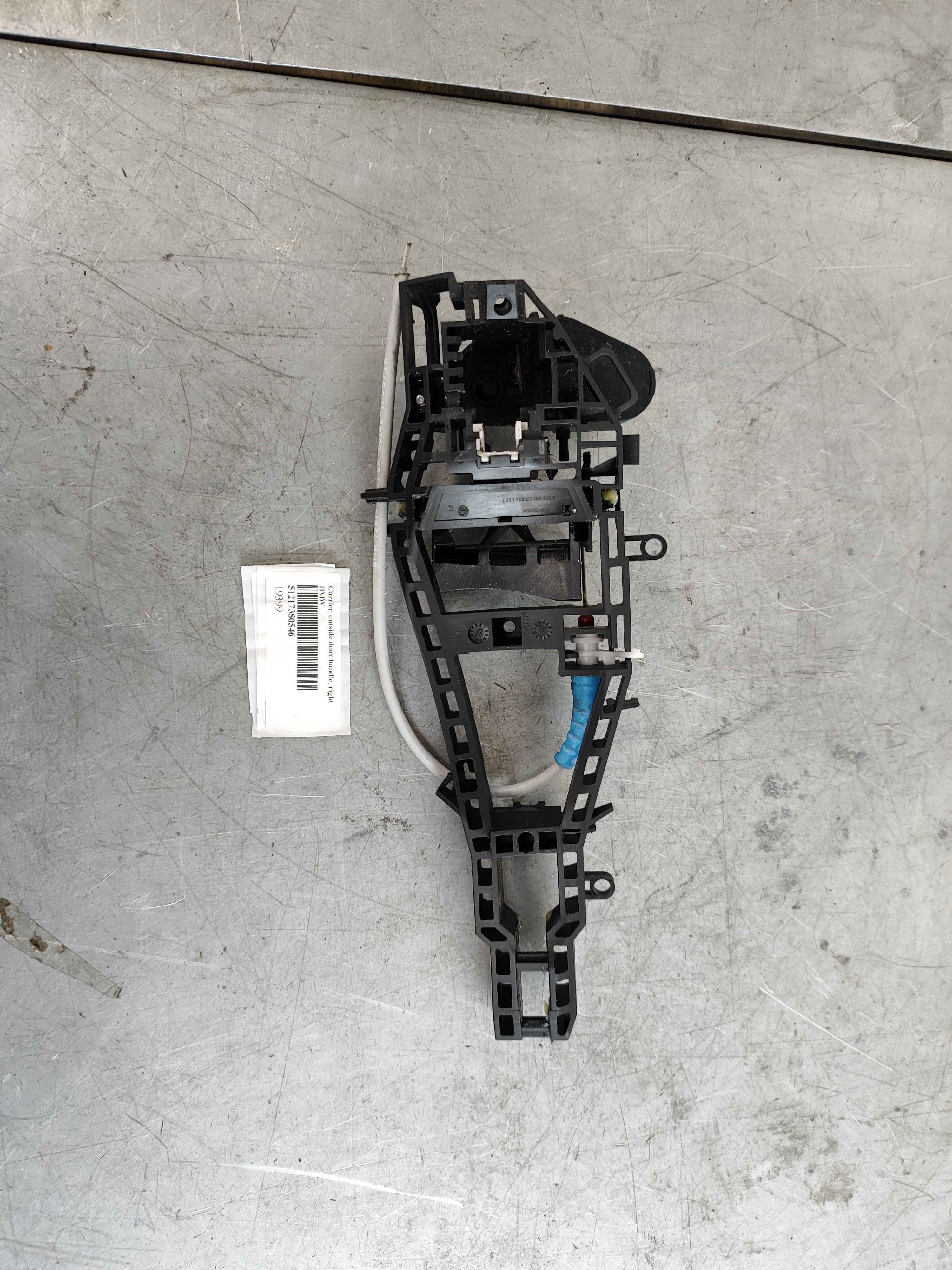 Carrier, outside door handle, right BMW