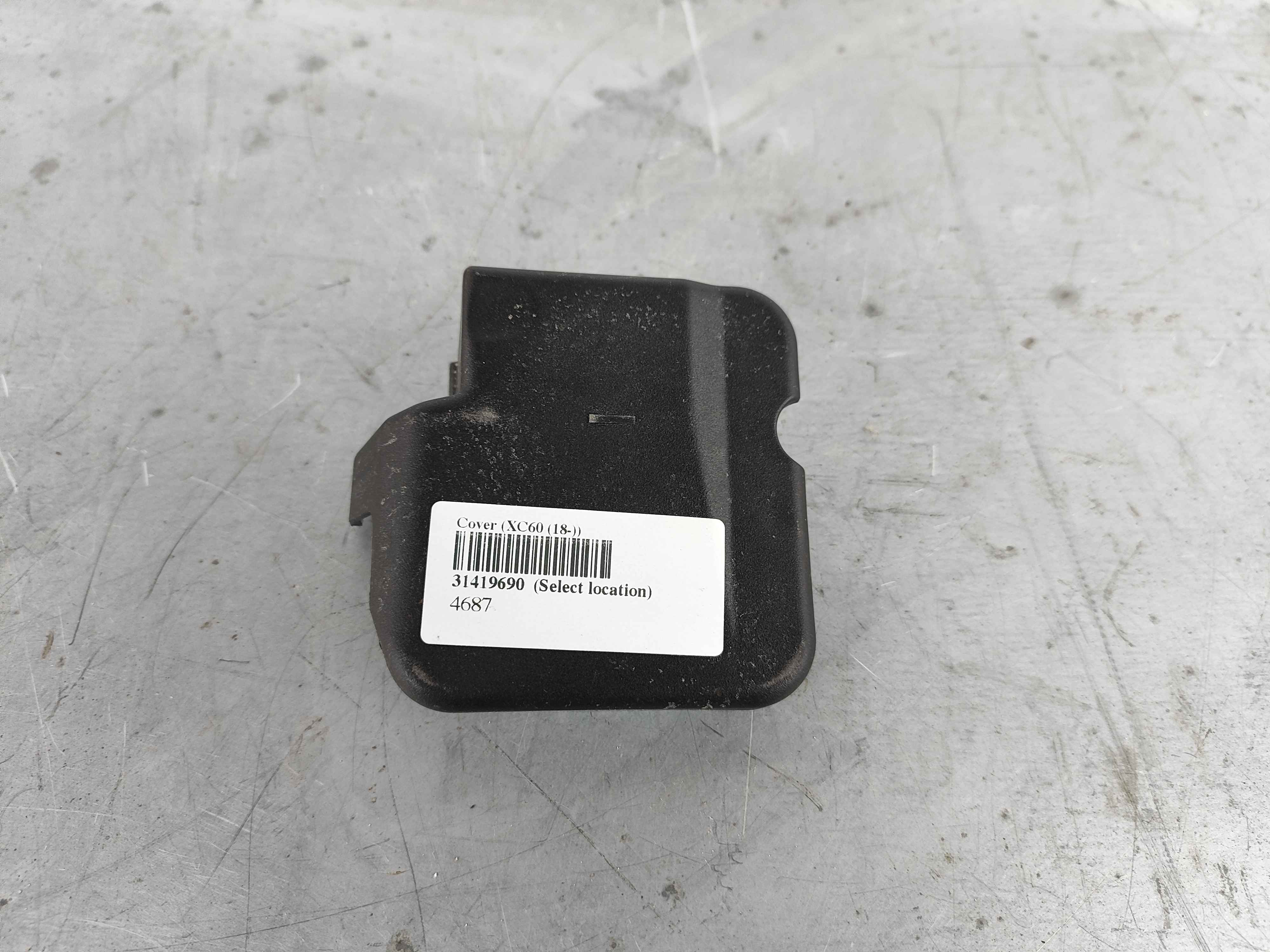 Cover (XC60 (18-))