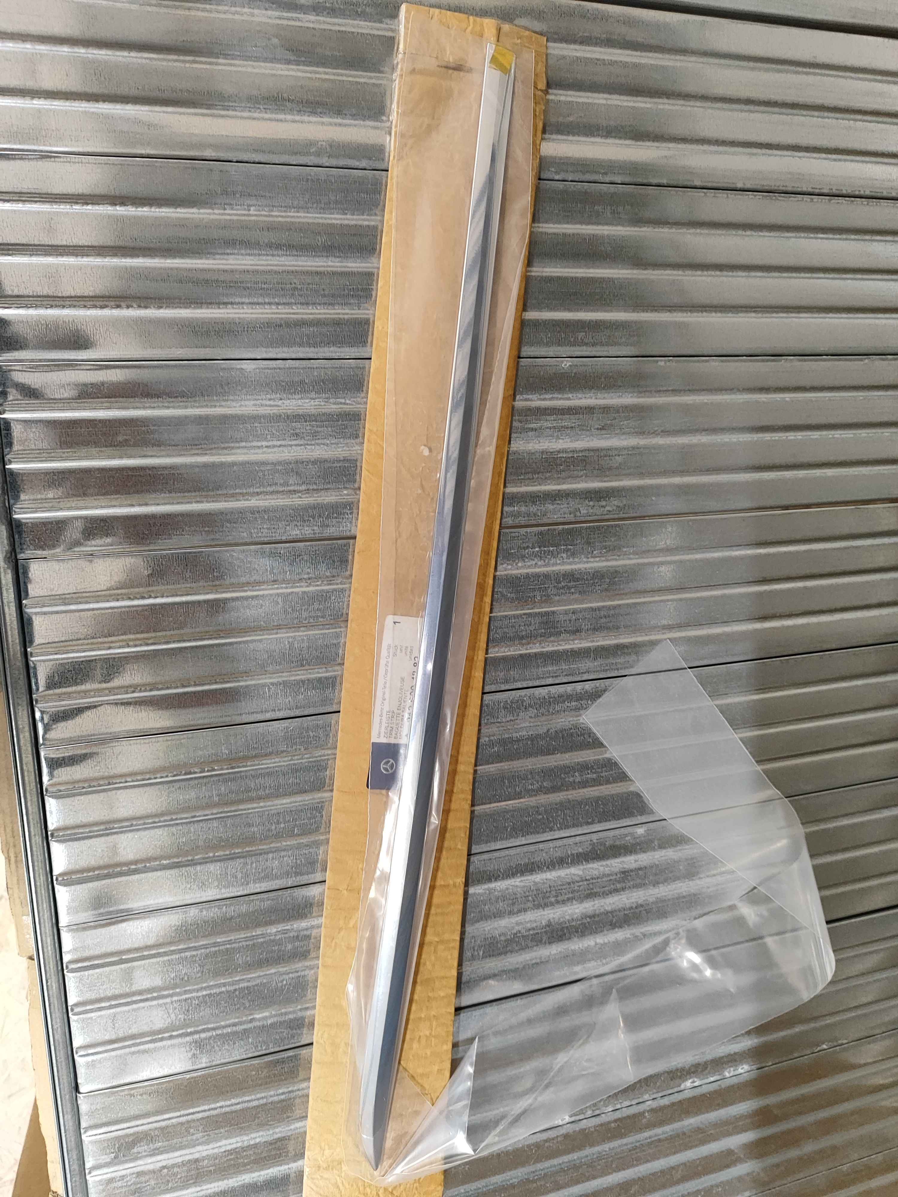Trim Strip | Right Rear Door