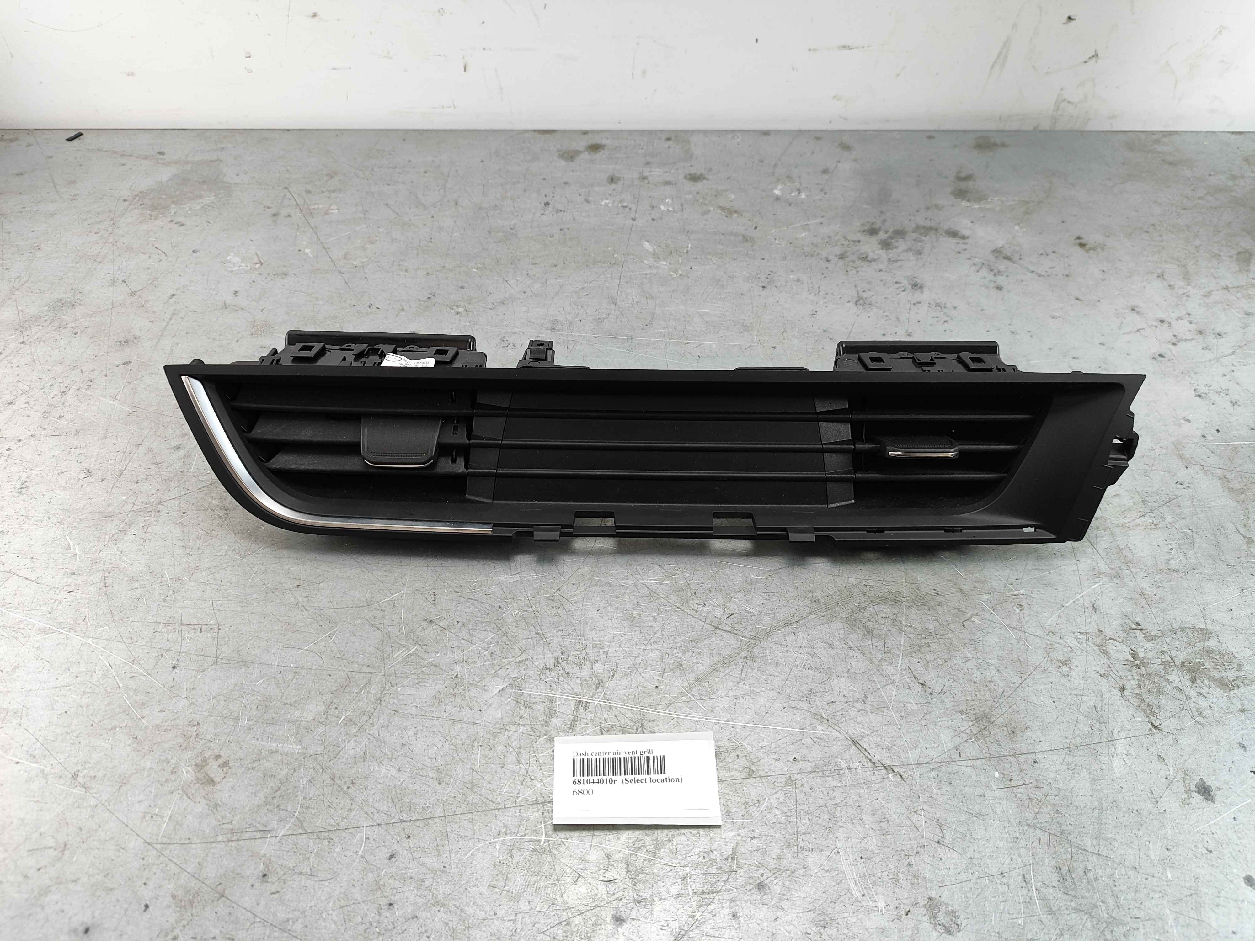 Dash center air vent grill