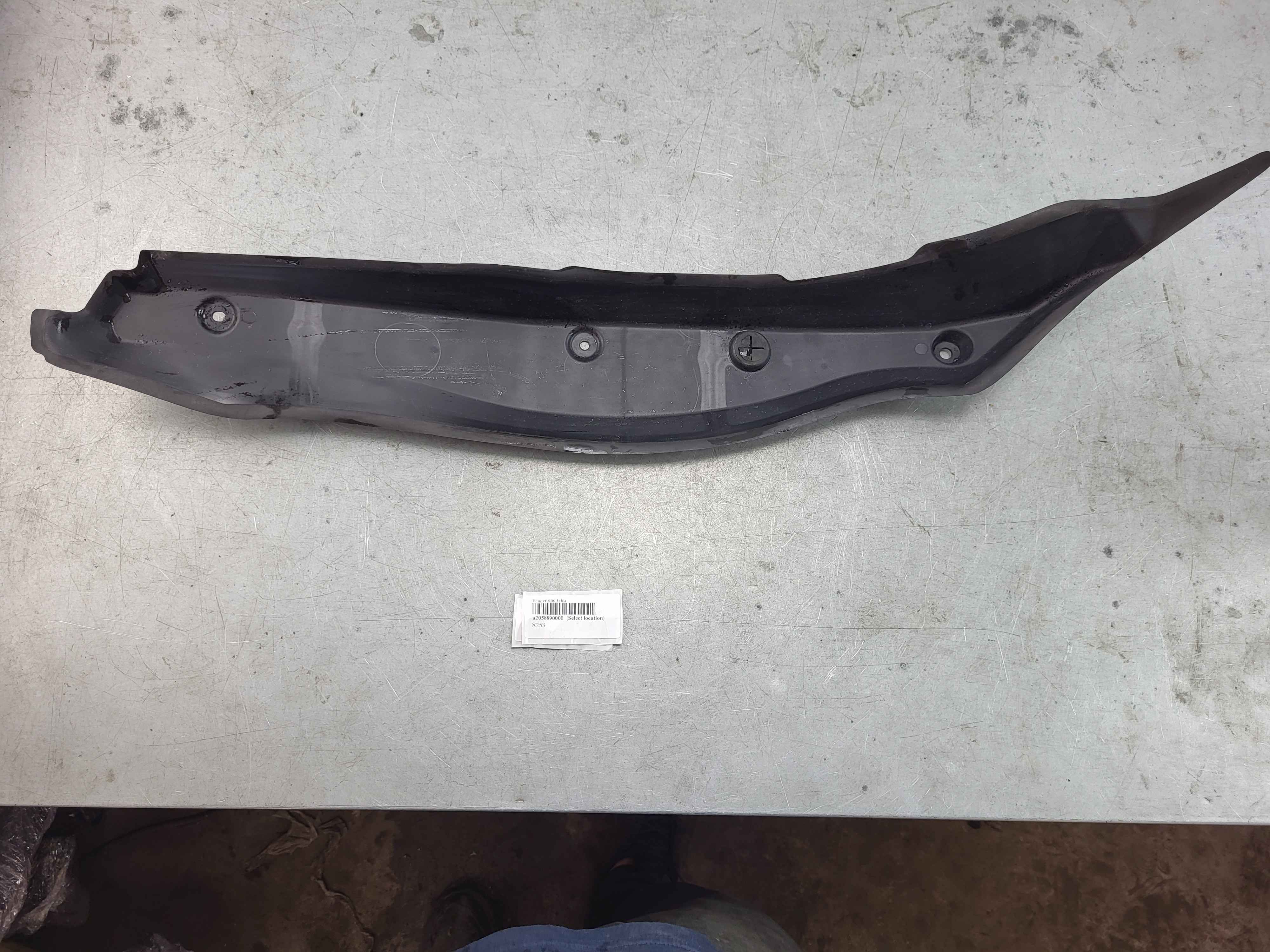 Fender end trim