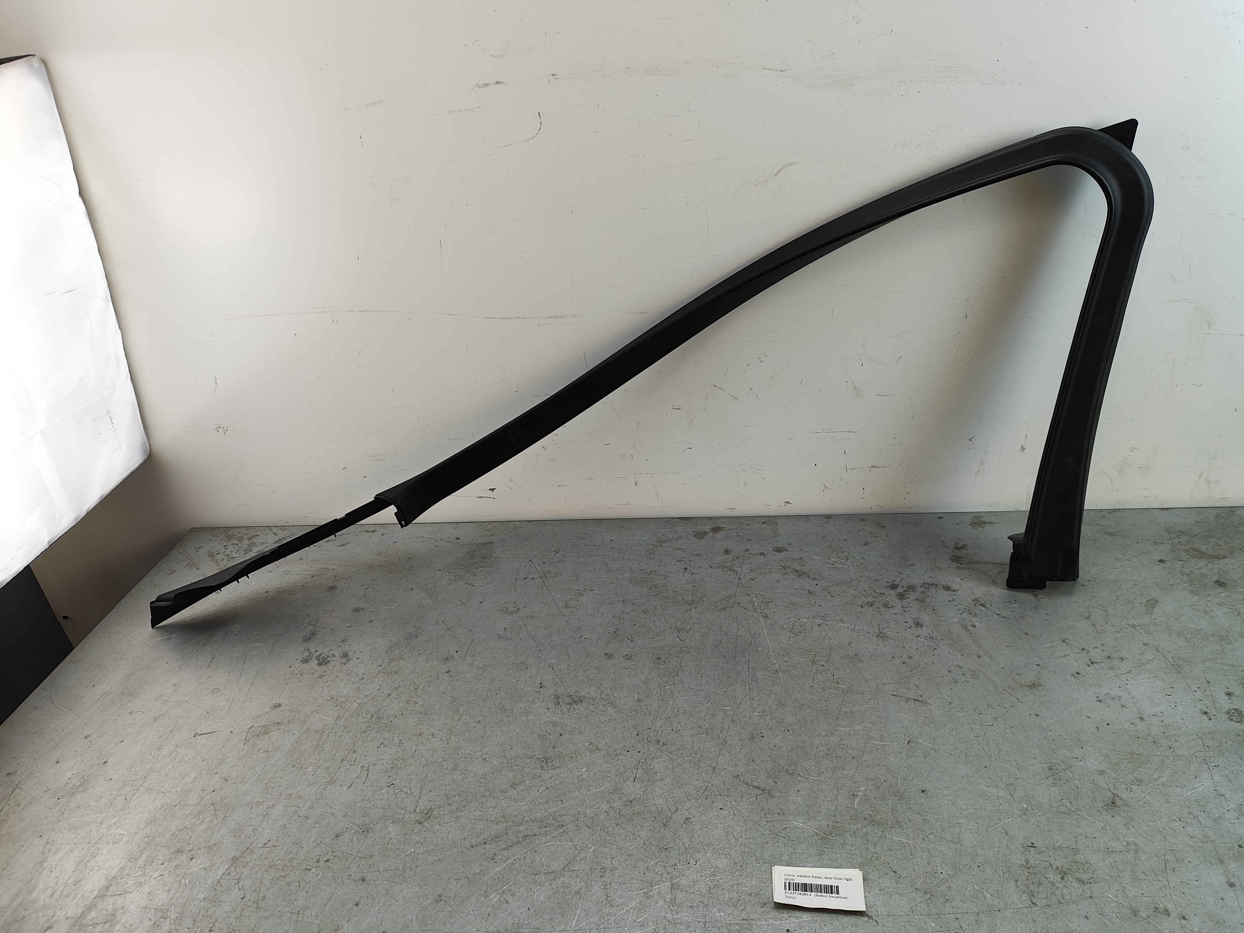 Cover, window frame, door front right BMW