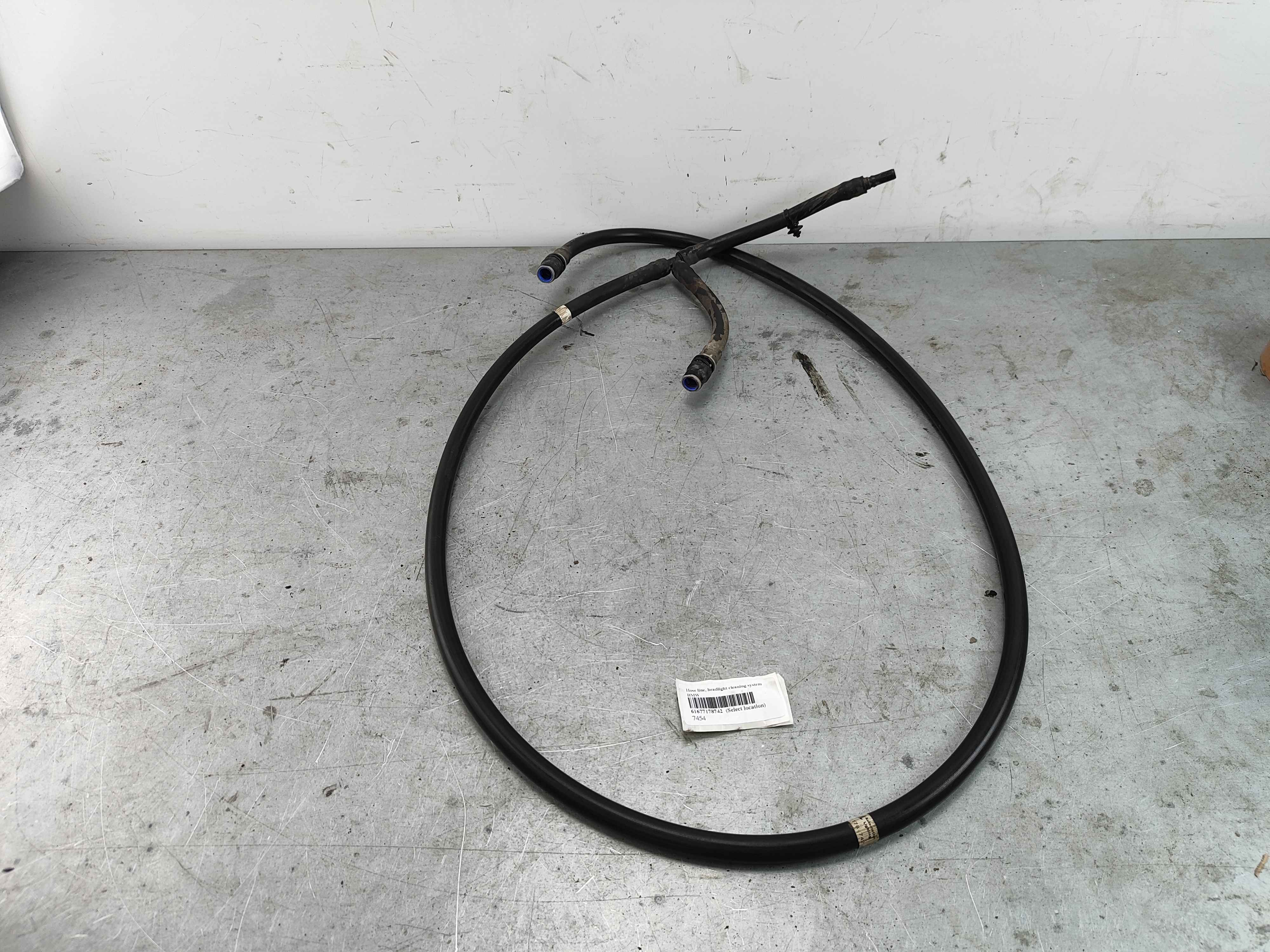 Hose line, headlight cleaning system BMW