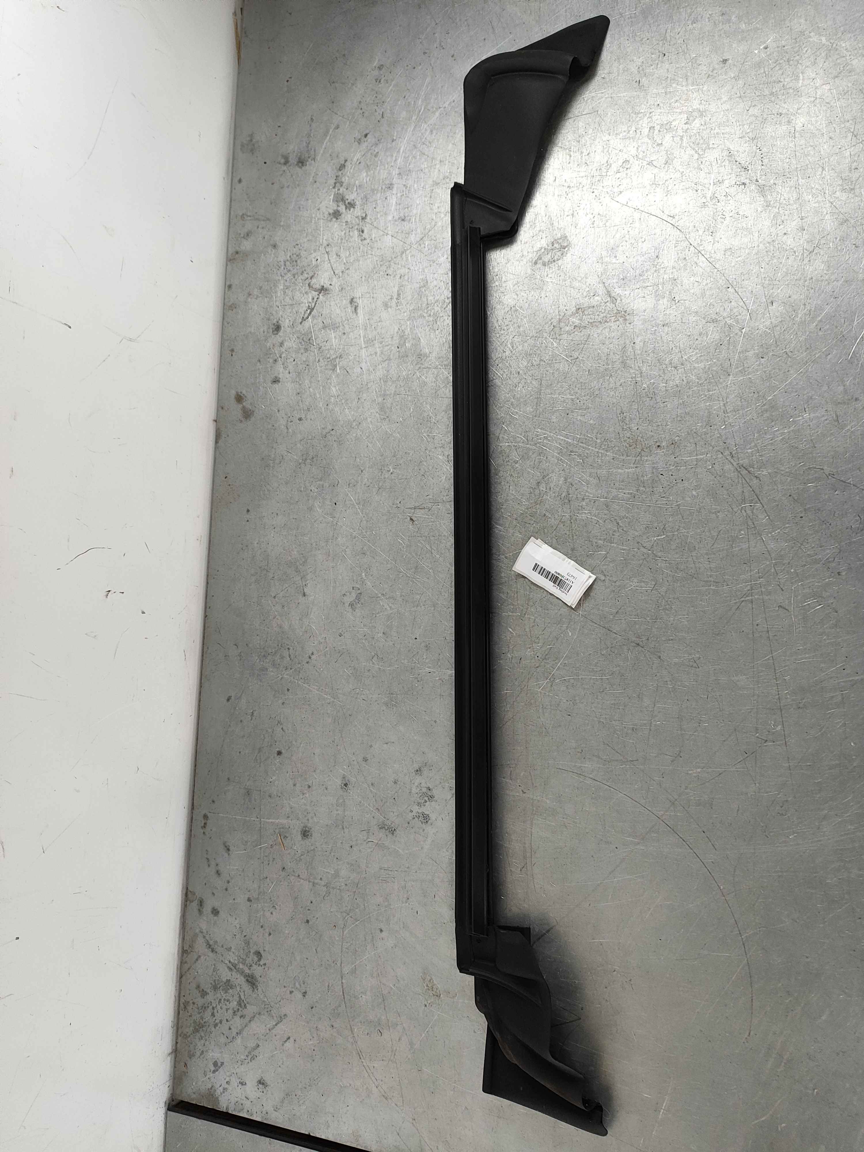 Sealing Rail