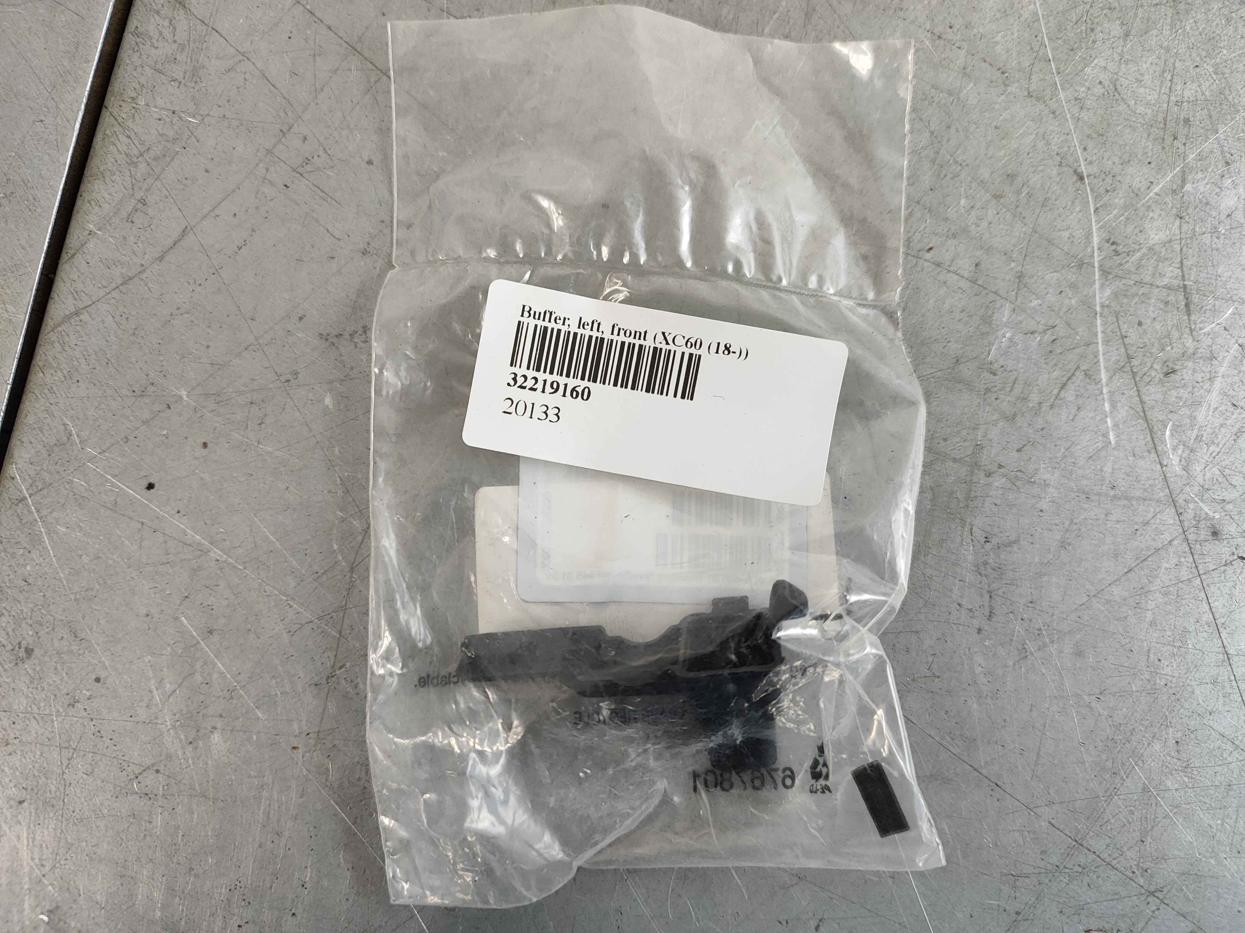 Buffer, left, front (XC60 (18-))