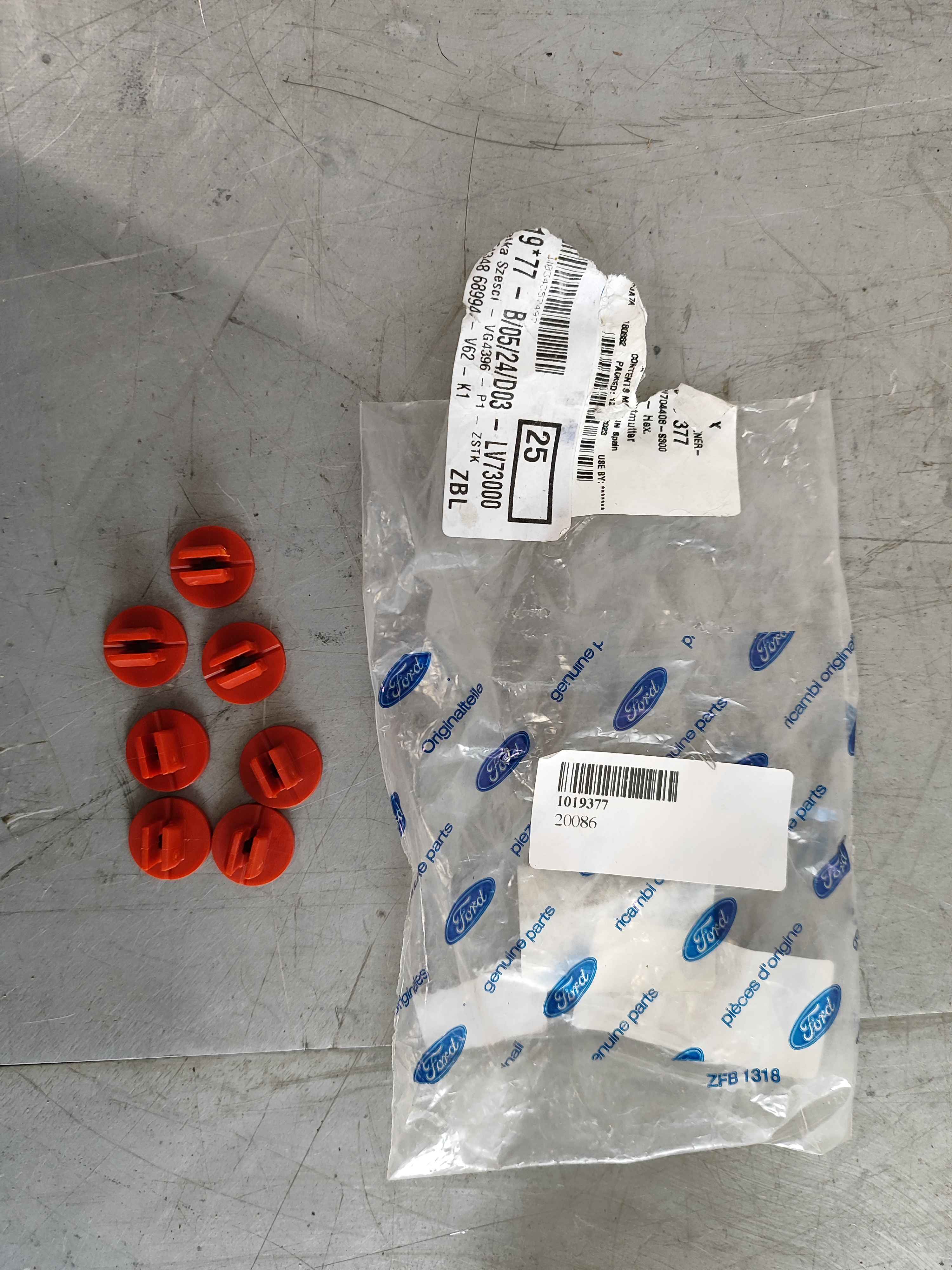 Ford 1019377