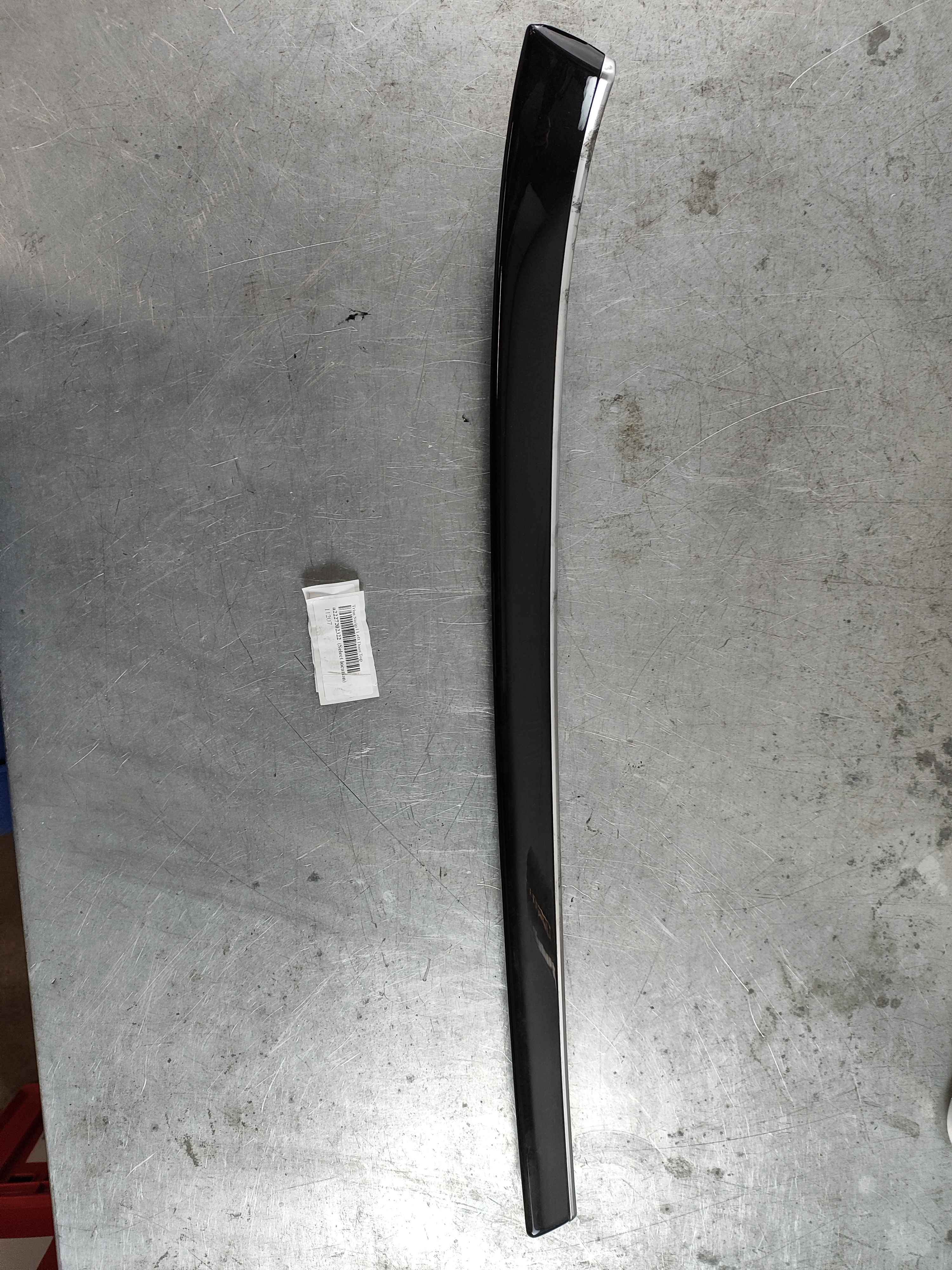 Trim Strip | Left Door,Top