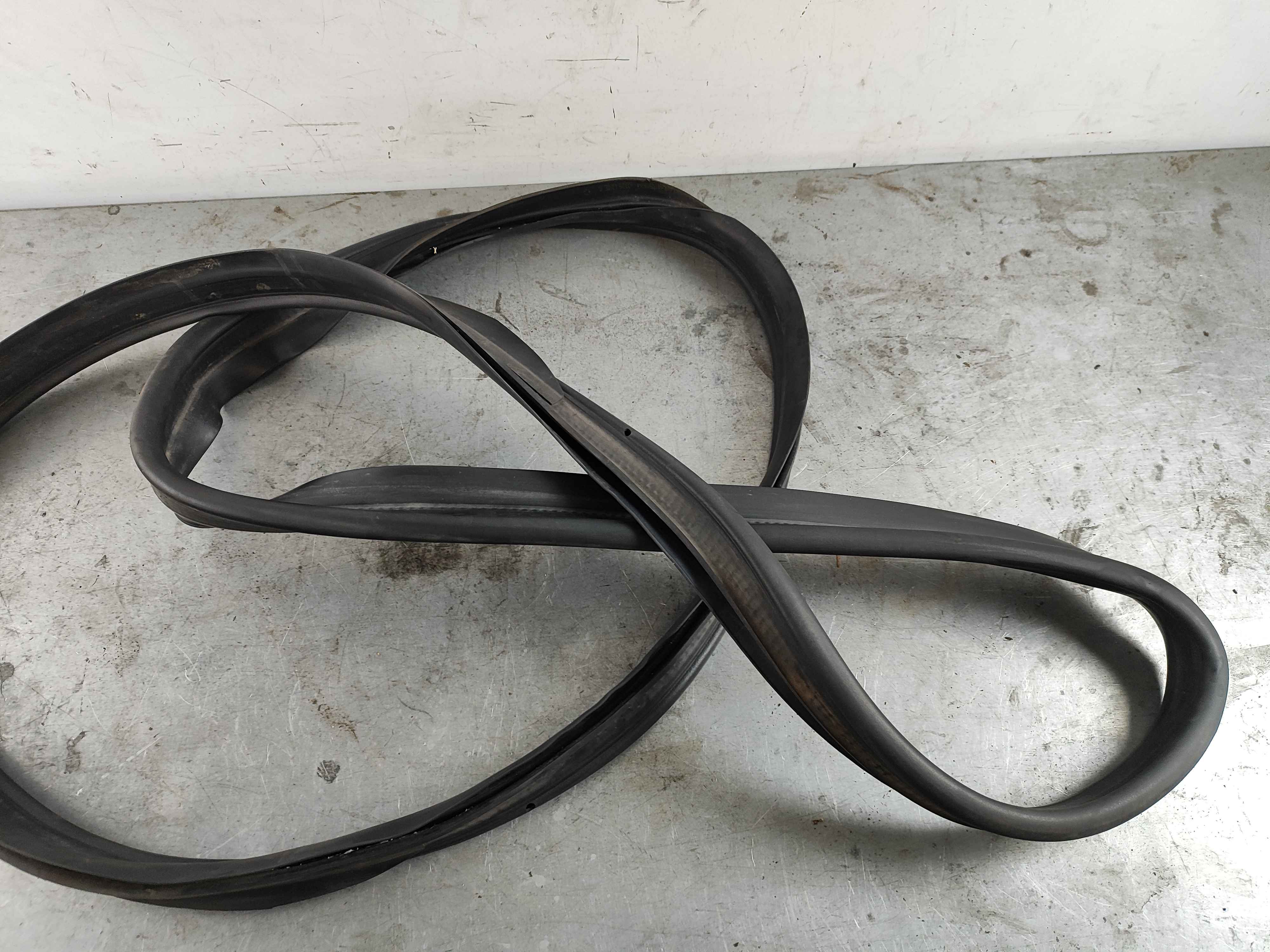 Mercedes-Benz a2227500300