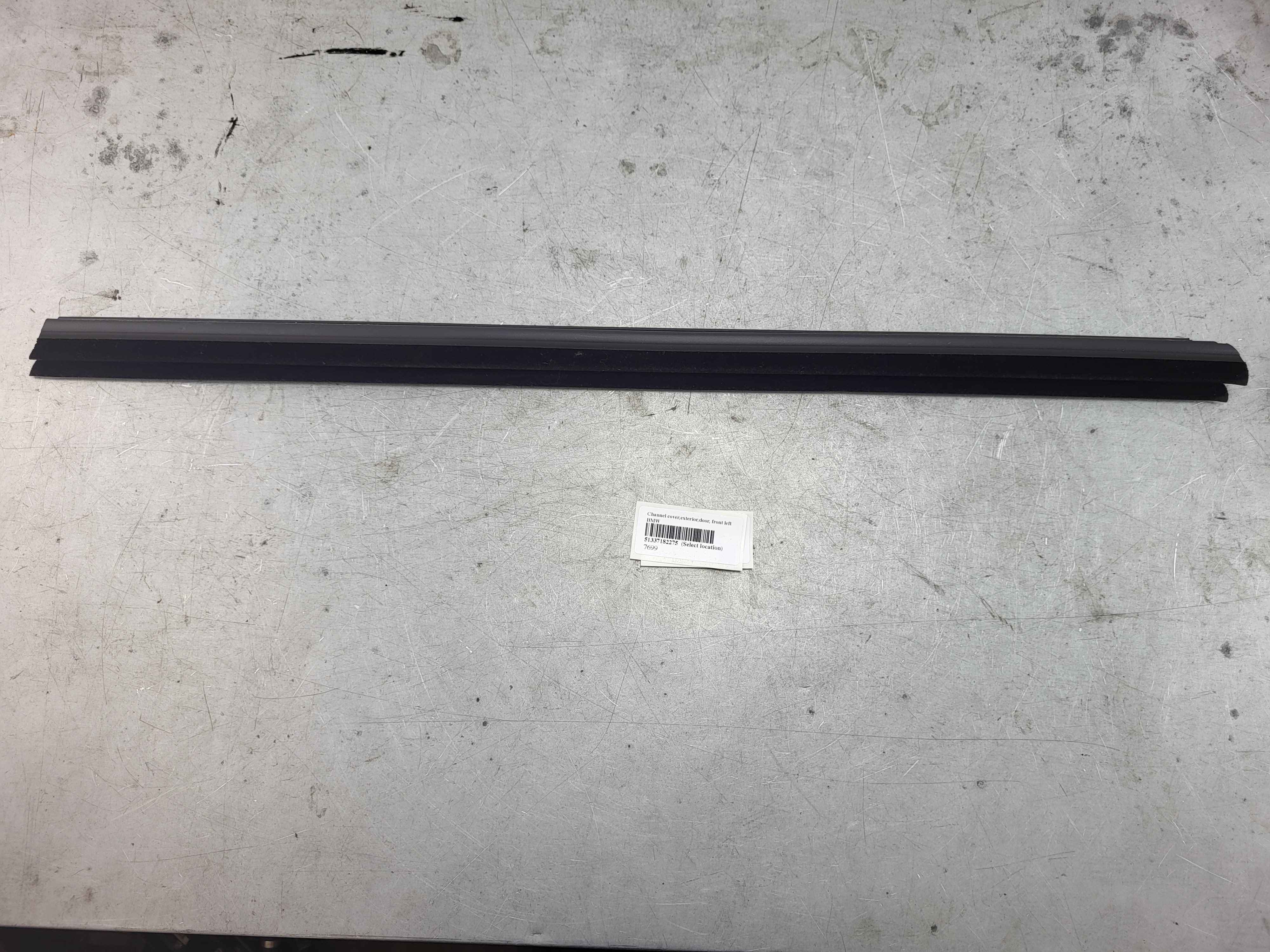 Channel cover,exterior,door, front left BMW