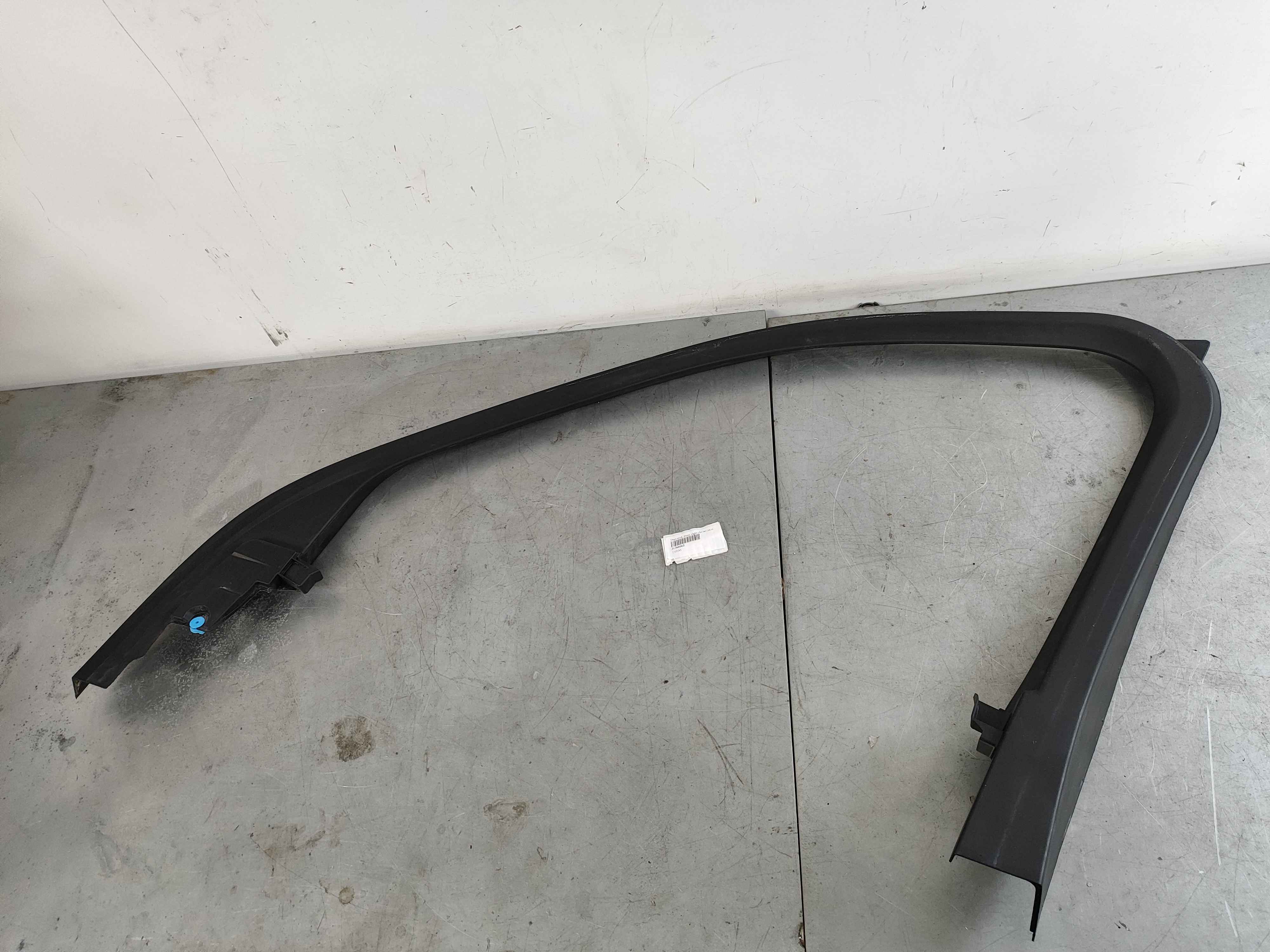 Door arch, front, right (XC90 (16-))