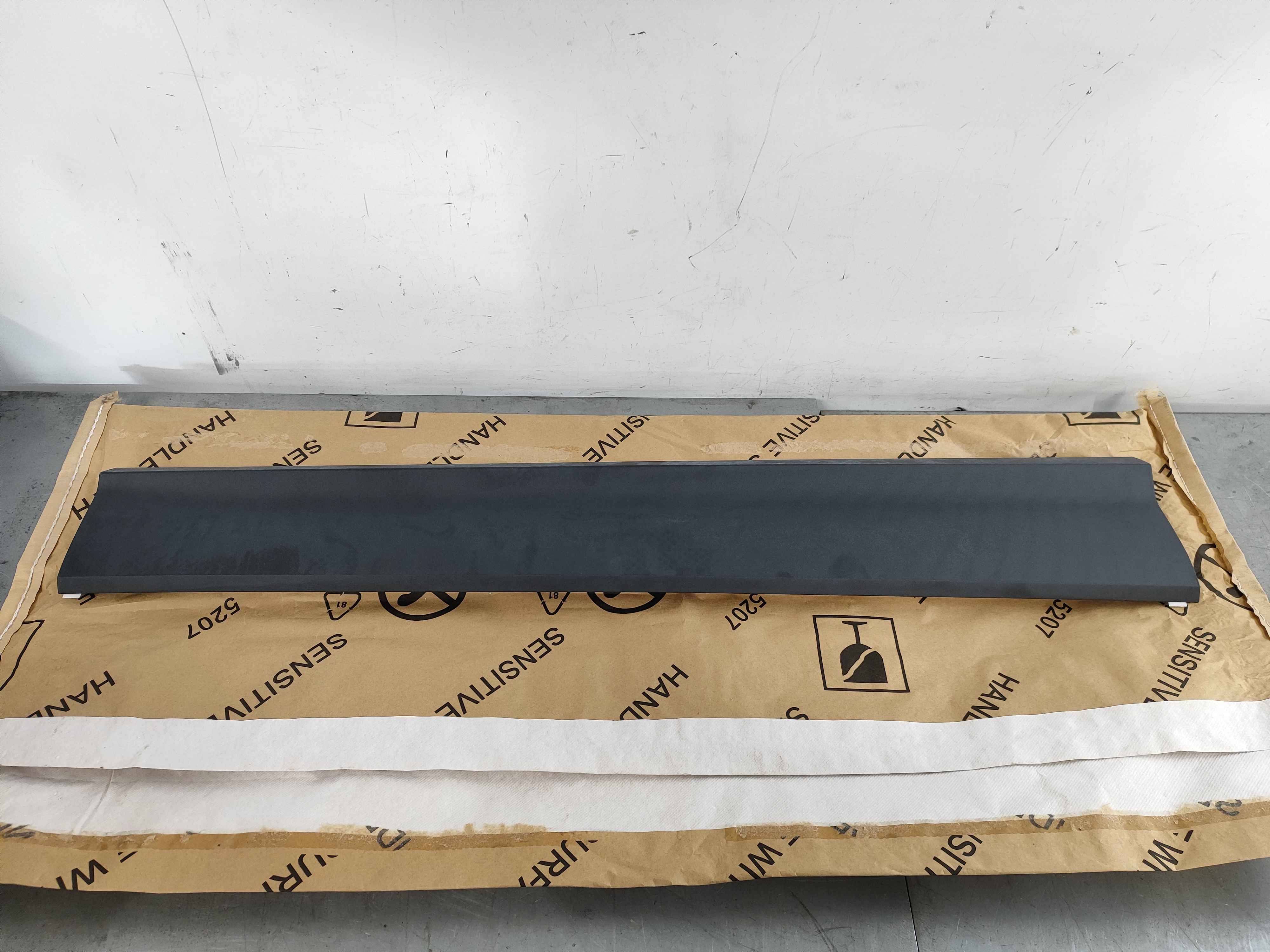 Cover for door anthracite Audi Q2 81