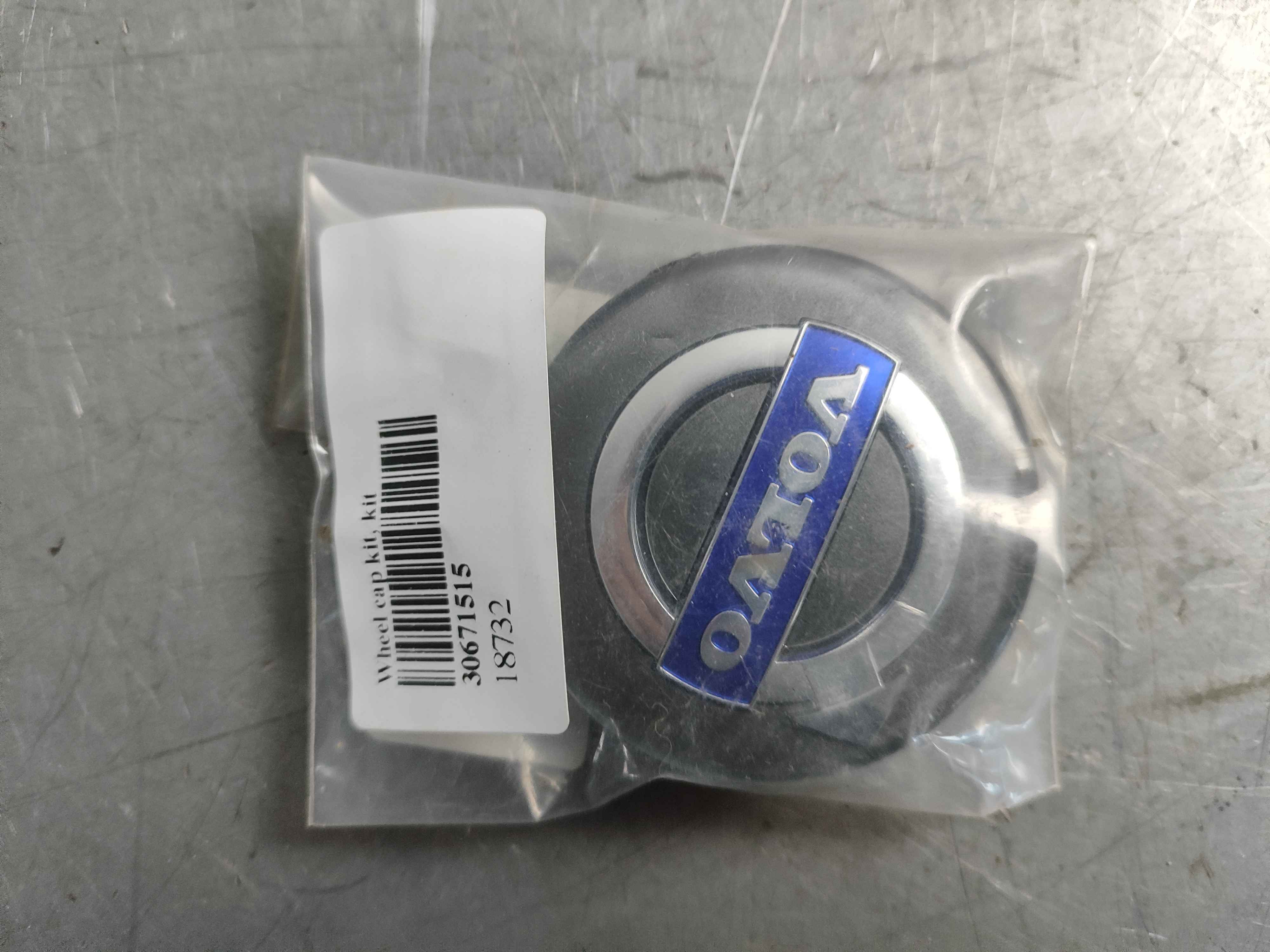Wheel cap kit, kit