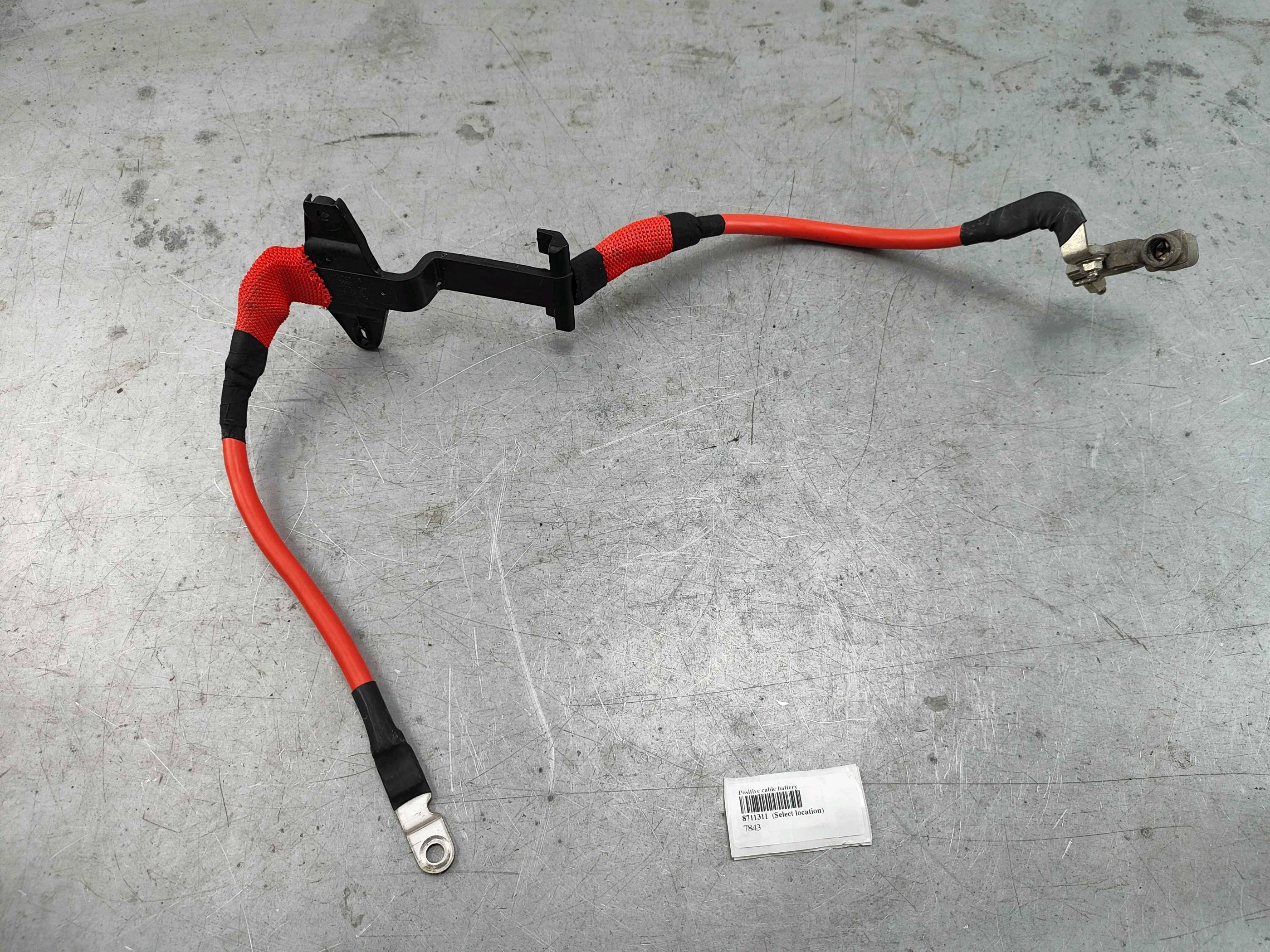 Positive cable battery