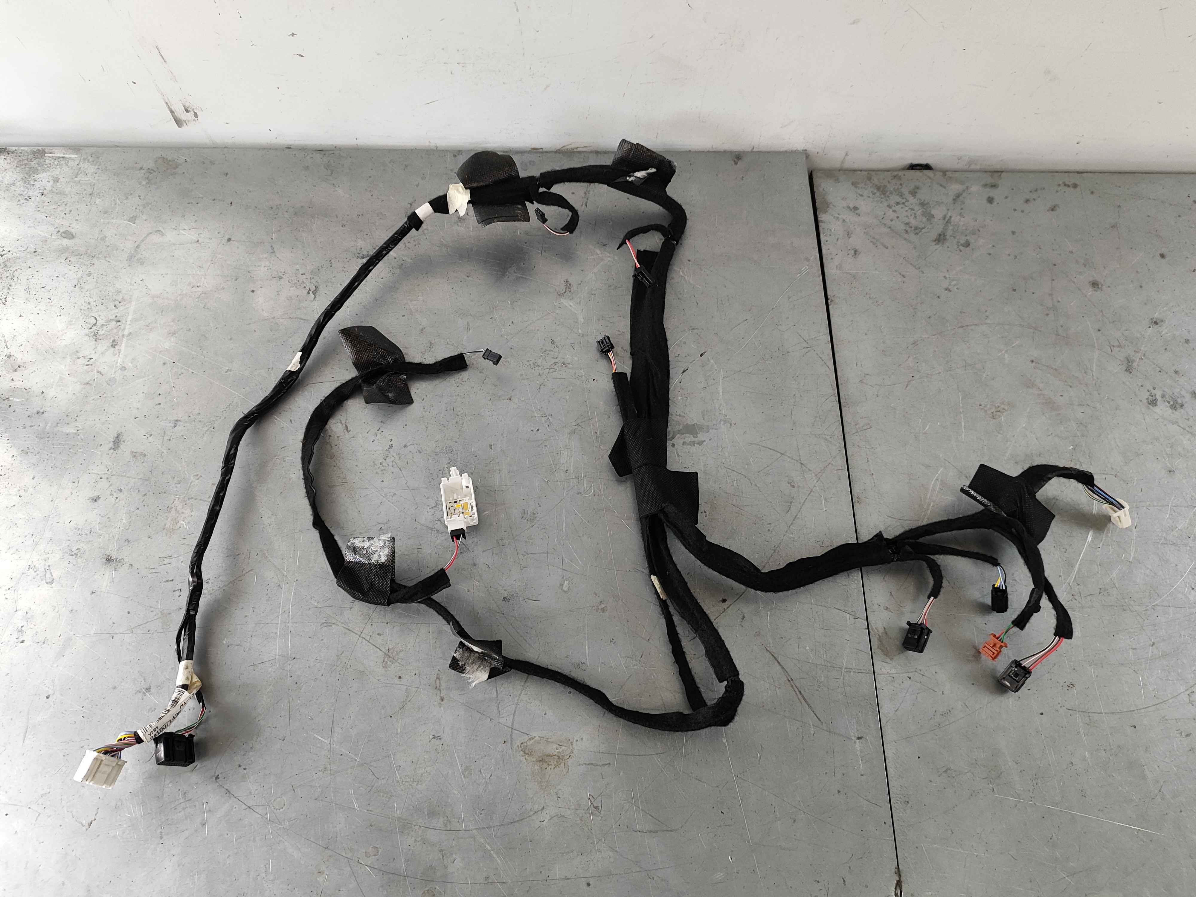 Renault 241607143R