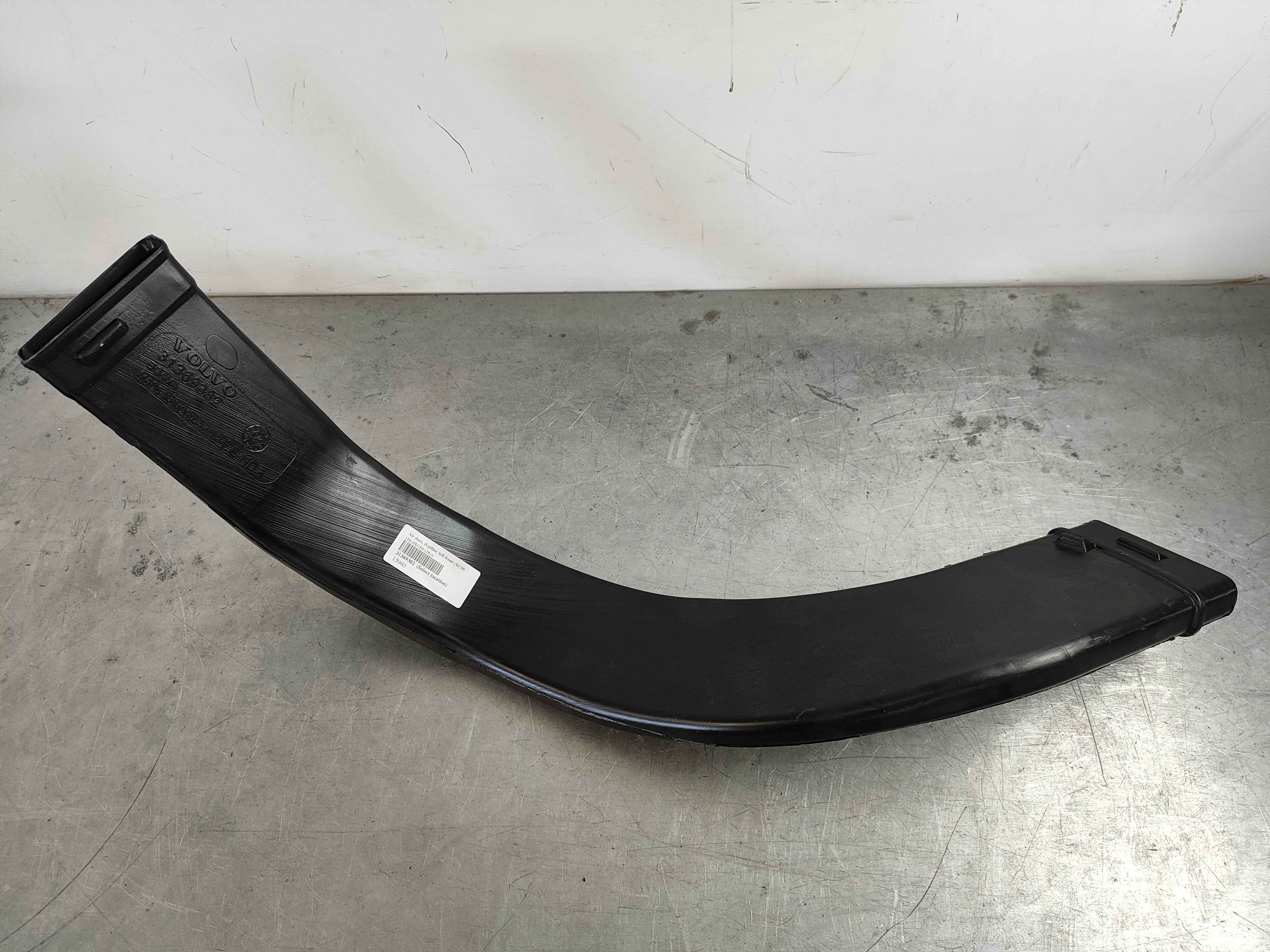Air duct, B-pillar, left front (XC90 (16-)|XC60 (18-))