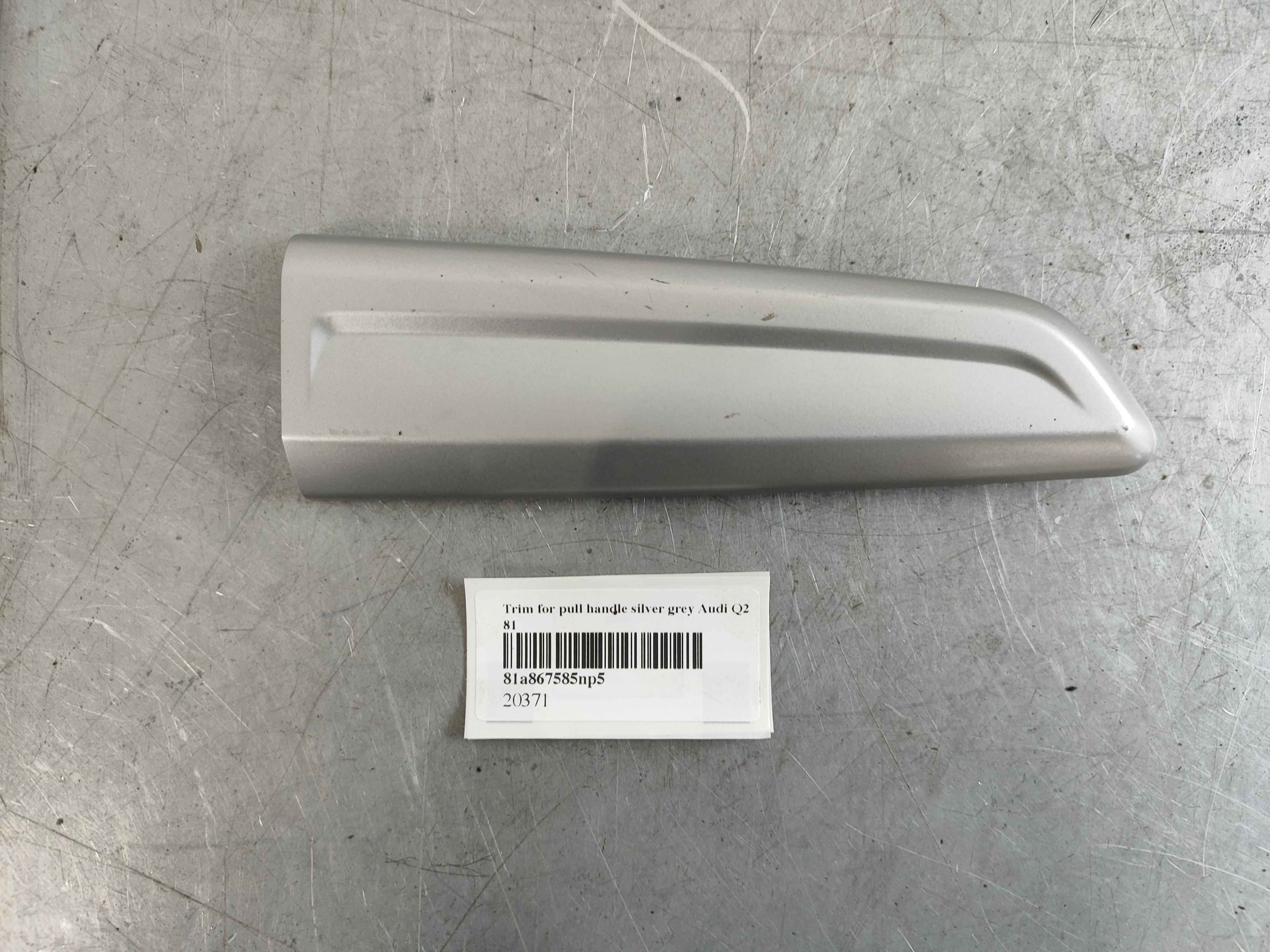 Trim for pull handle silver grey Audi Q2 81