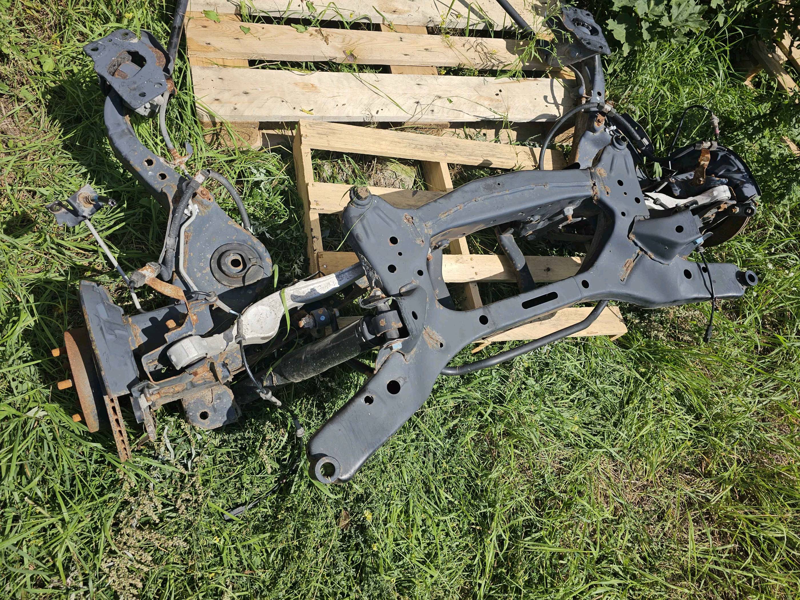 Rear Axle
