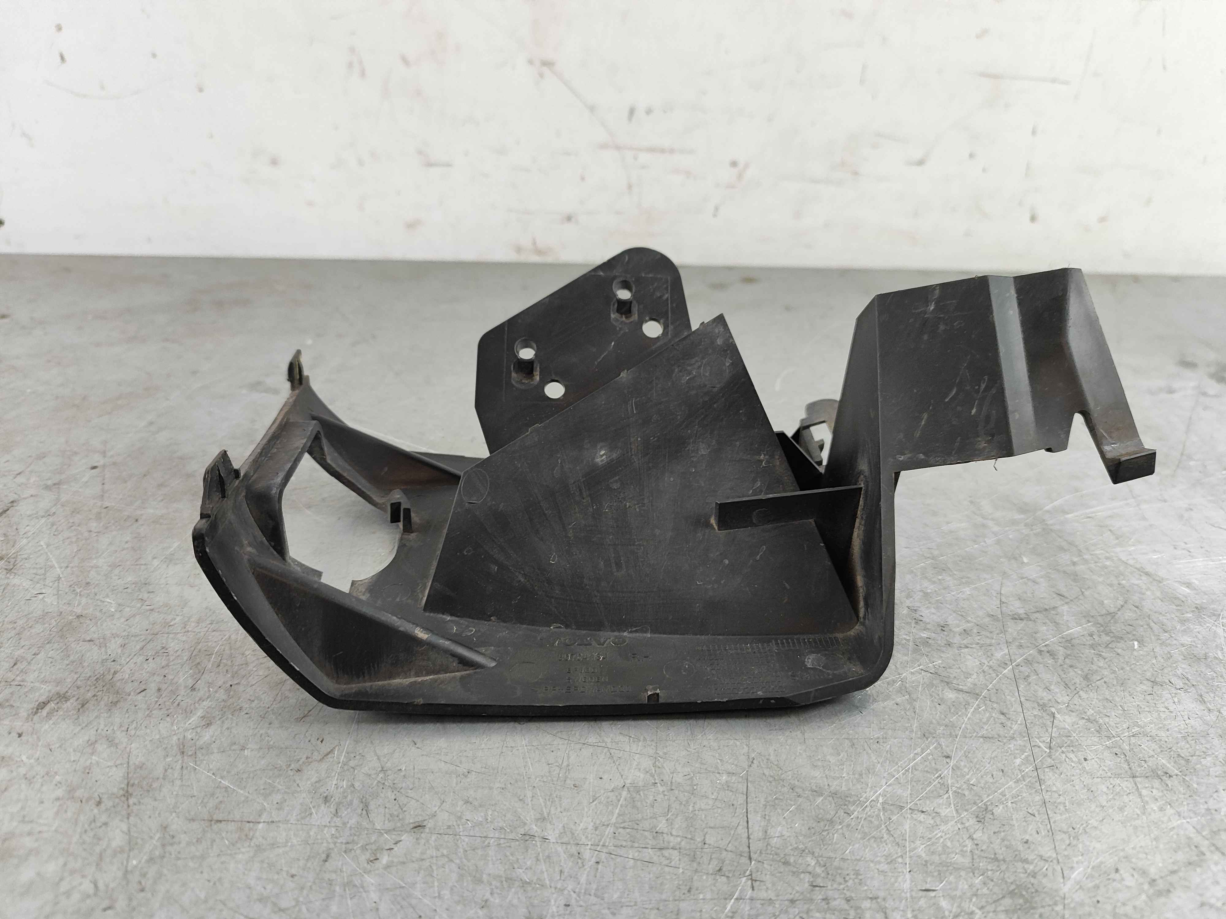 Bracket, right (V70 (08-))
