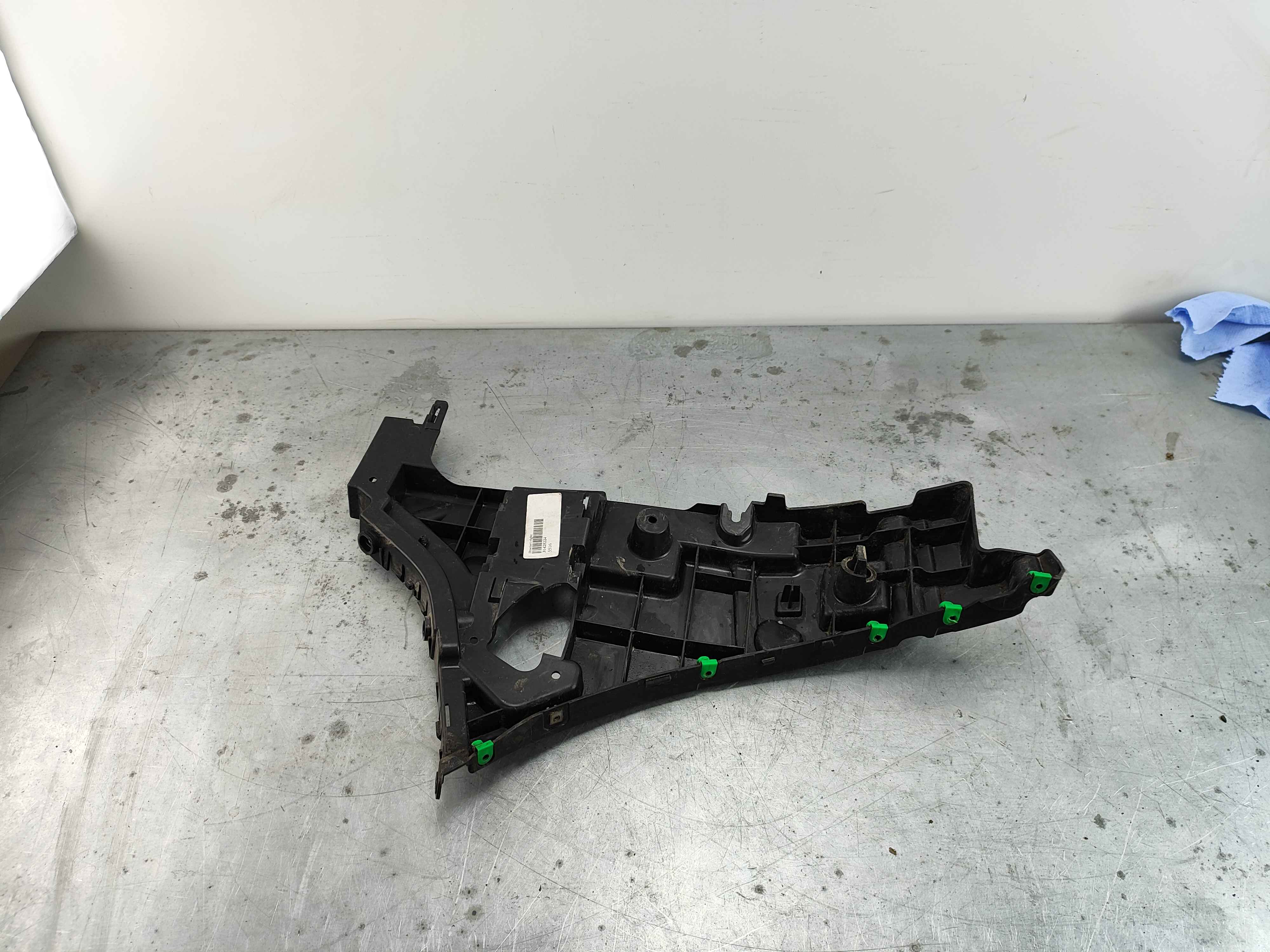 Handle right Variant code: TC05 Handle with LED lighting.