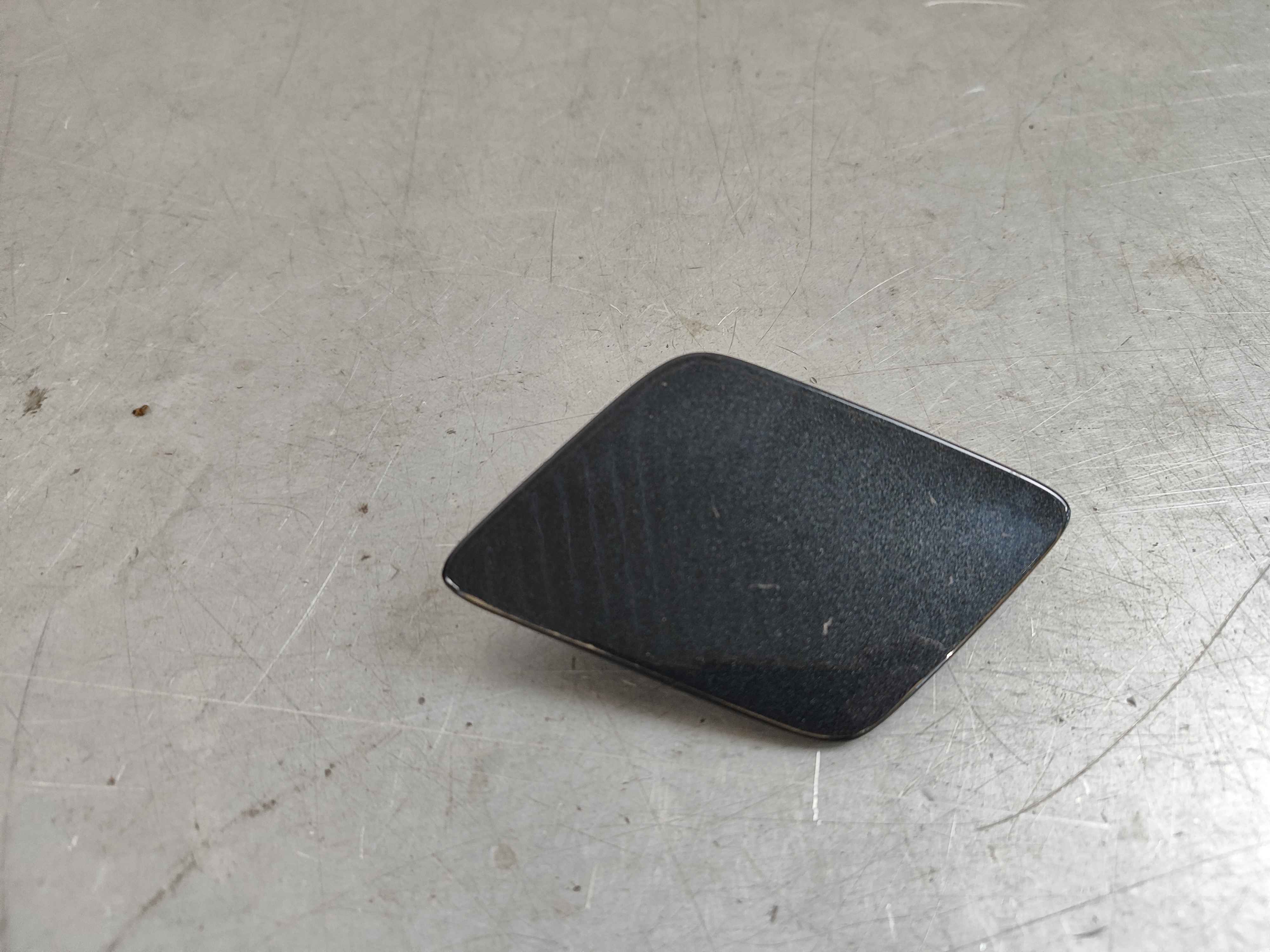Cap, left (XC90 (16-))