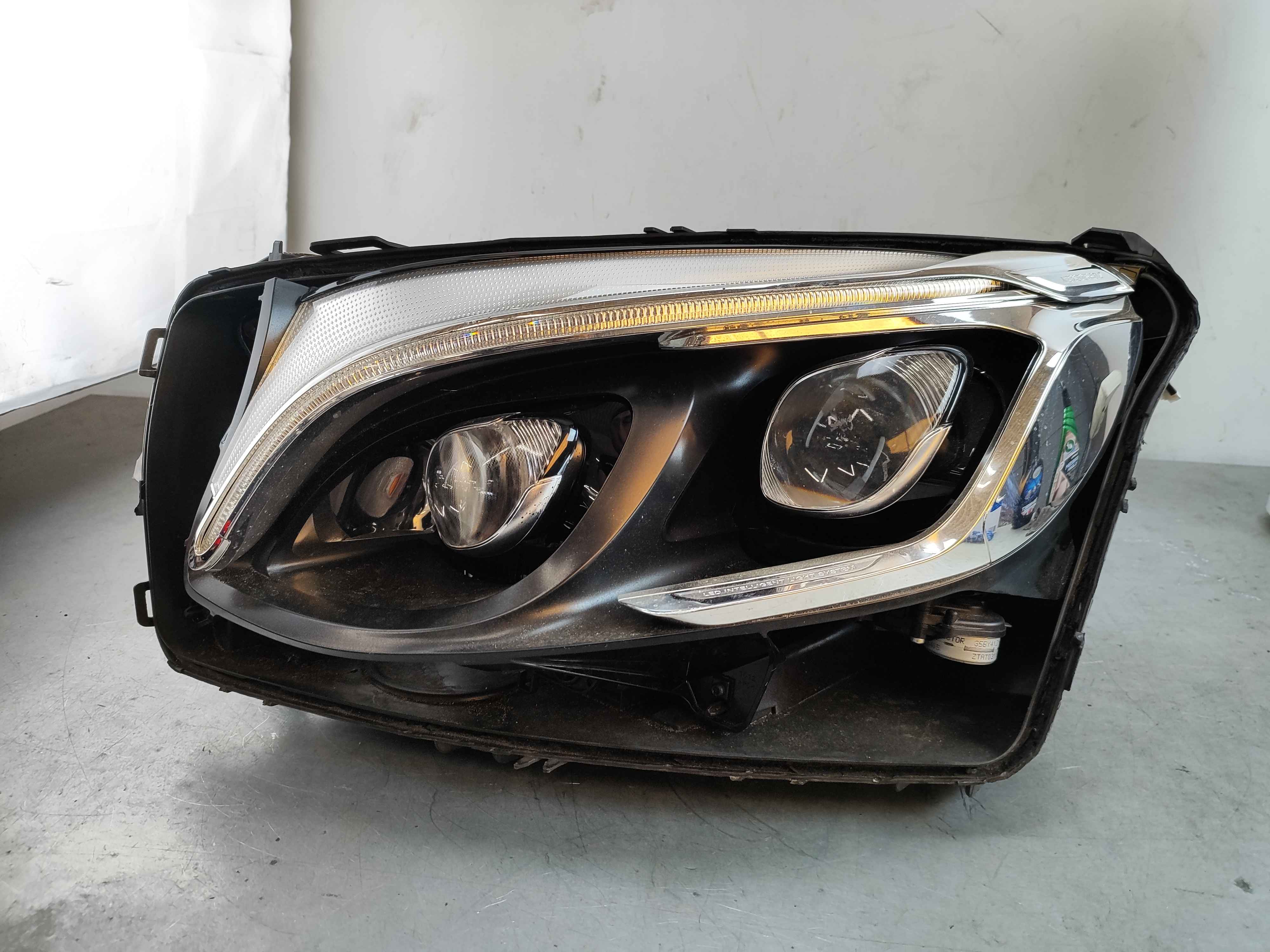 MERCEDES a2539065701