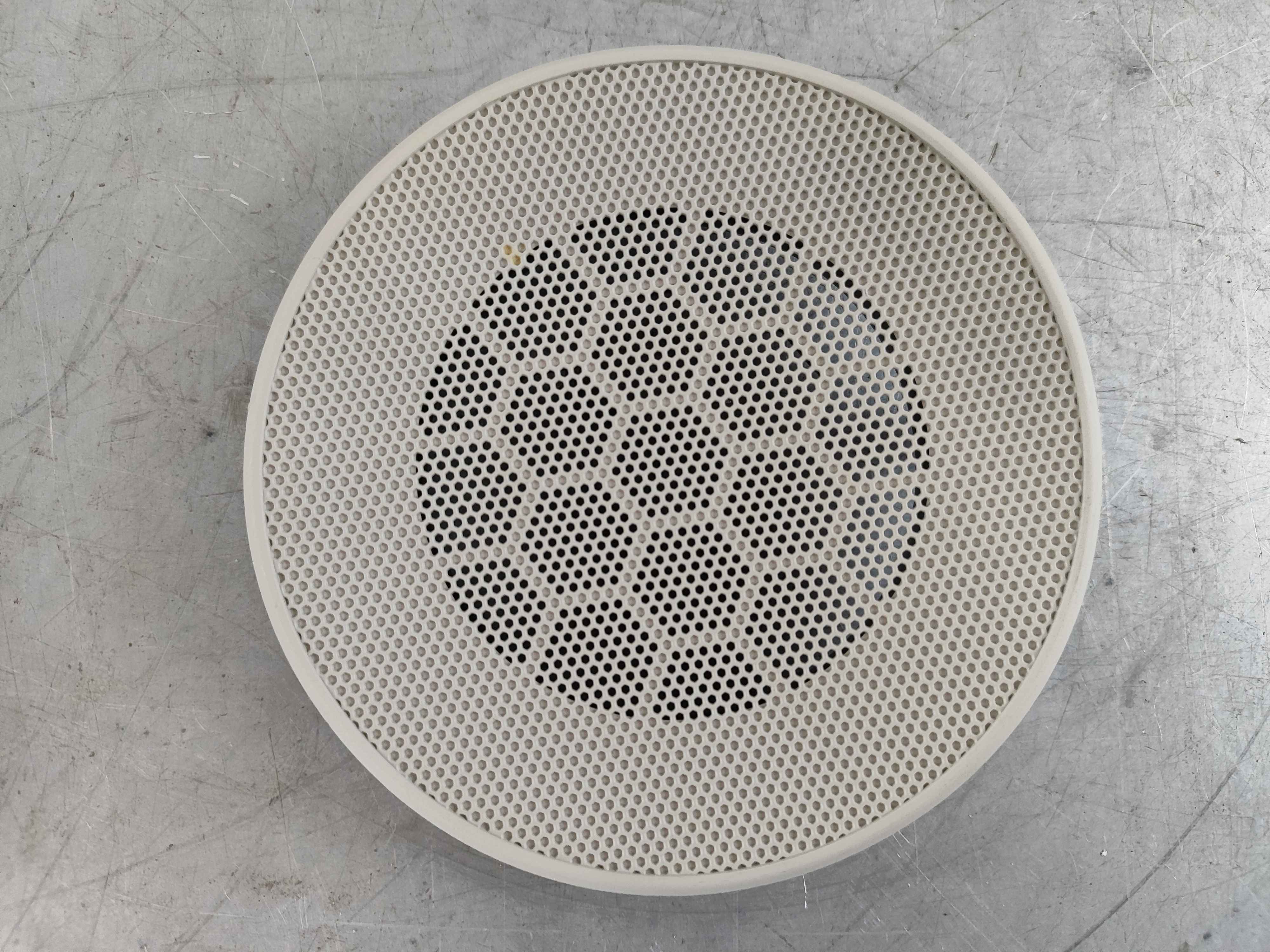 Loudspeaker grille, right (XC60 (18-)|V60 (19-)|V60 Cross C. (19-))