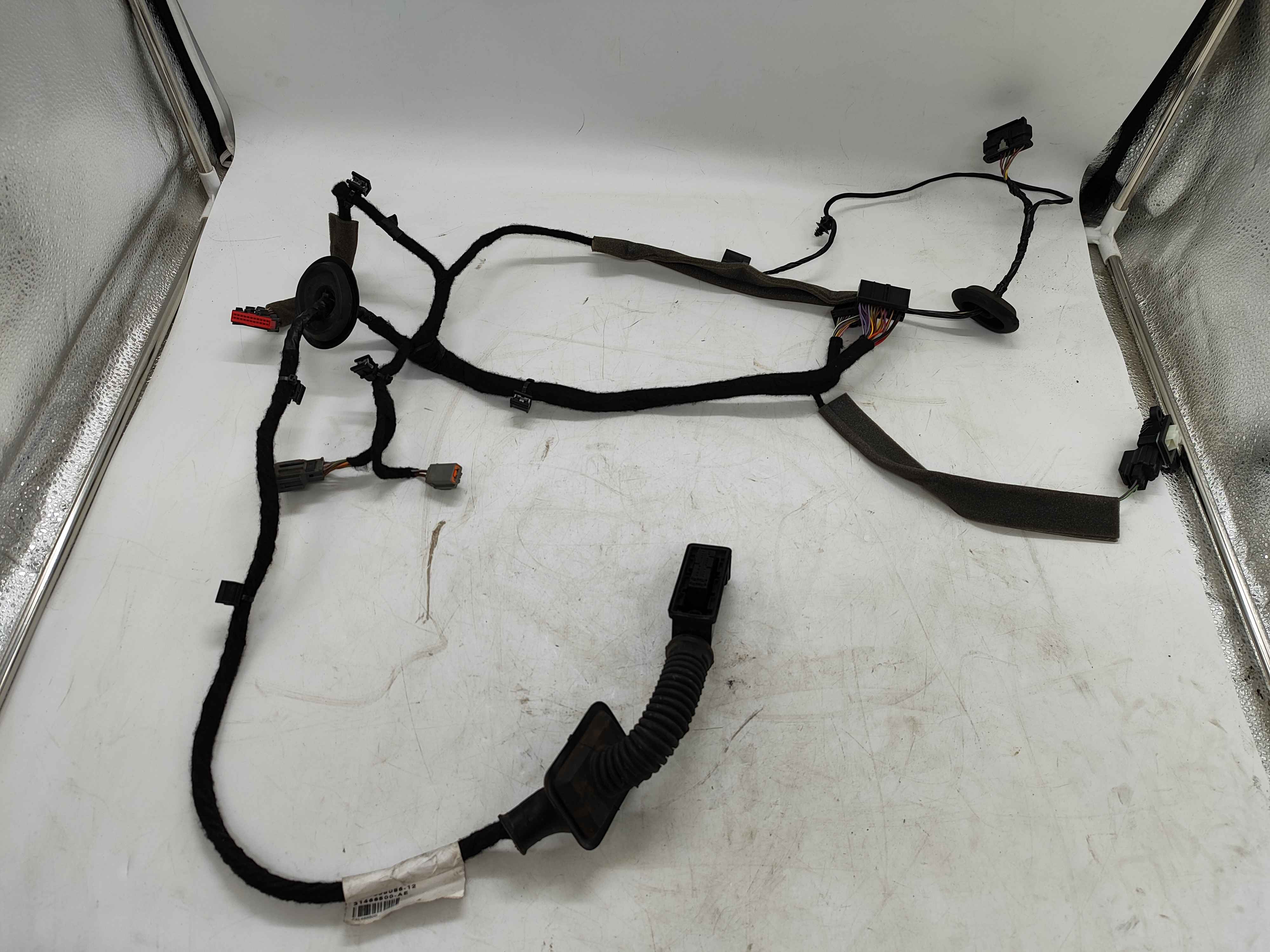 Cable harness, left (XC60 (18-))