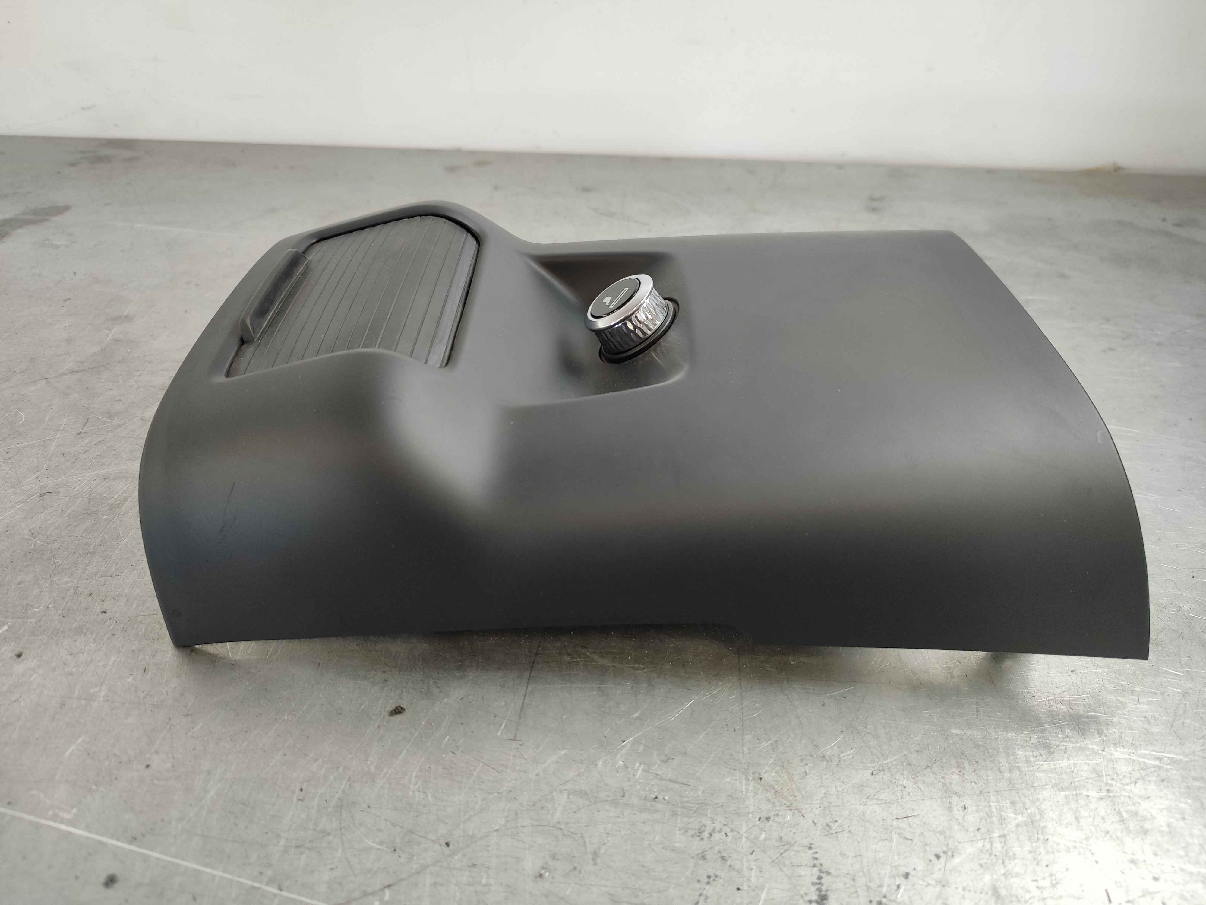 Panel, rear (XC90 (16-))