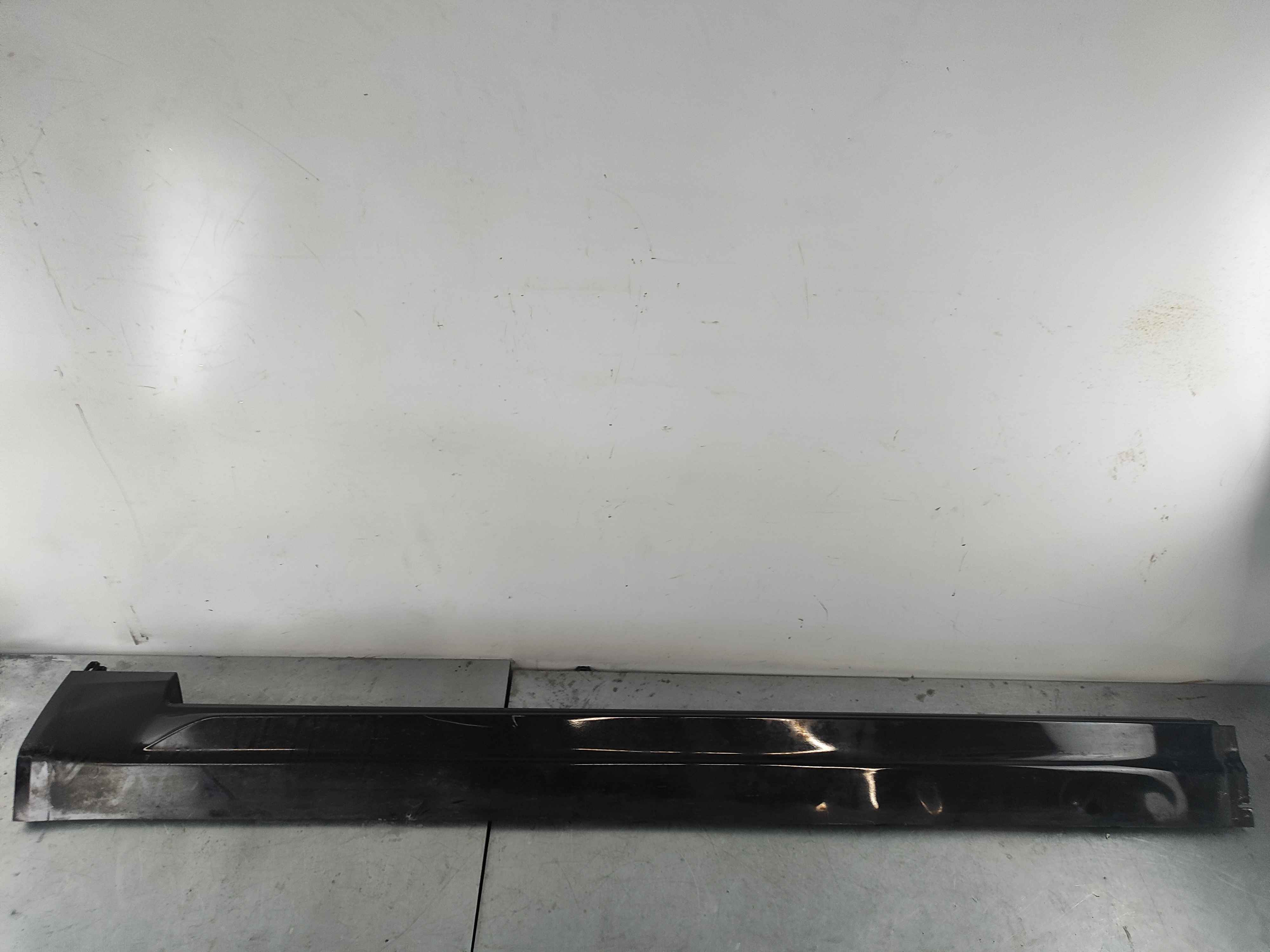 Bracket, left (XC90 (16-))