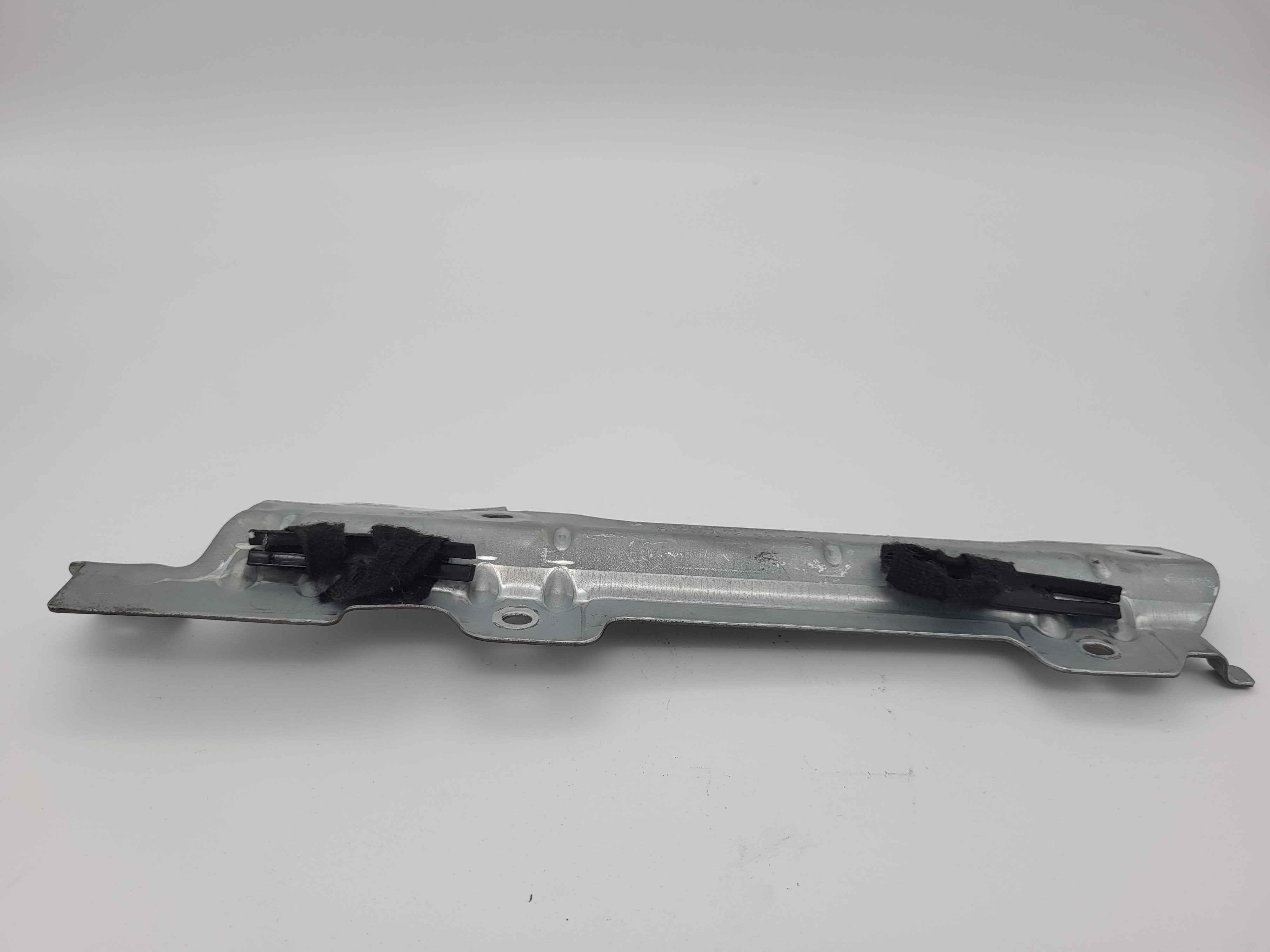 Bracket, right BMW