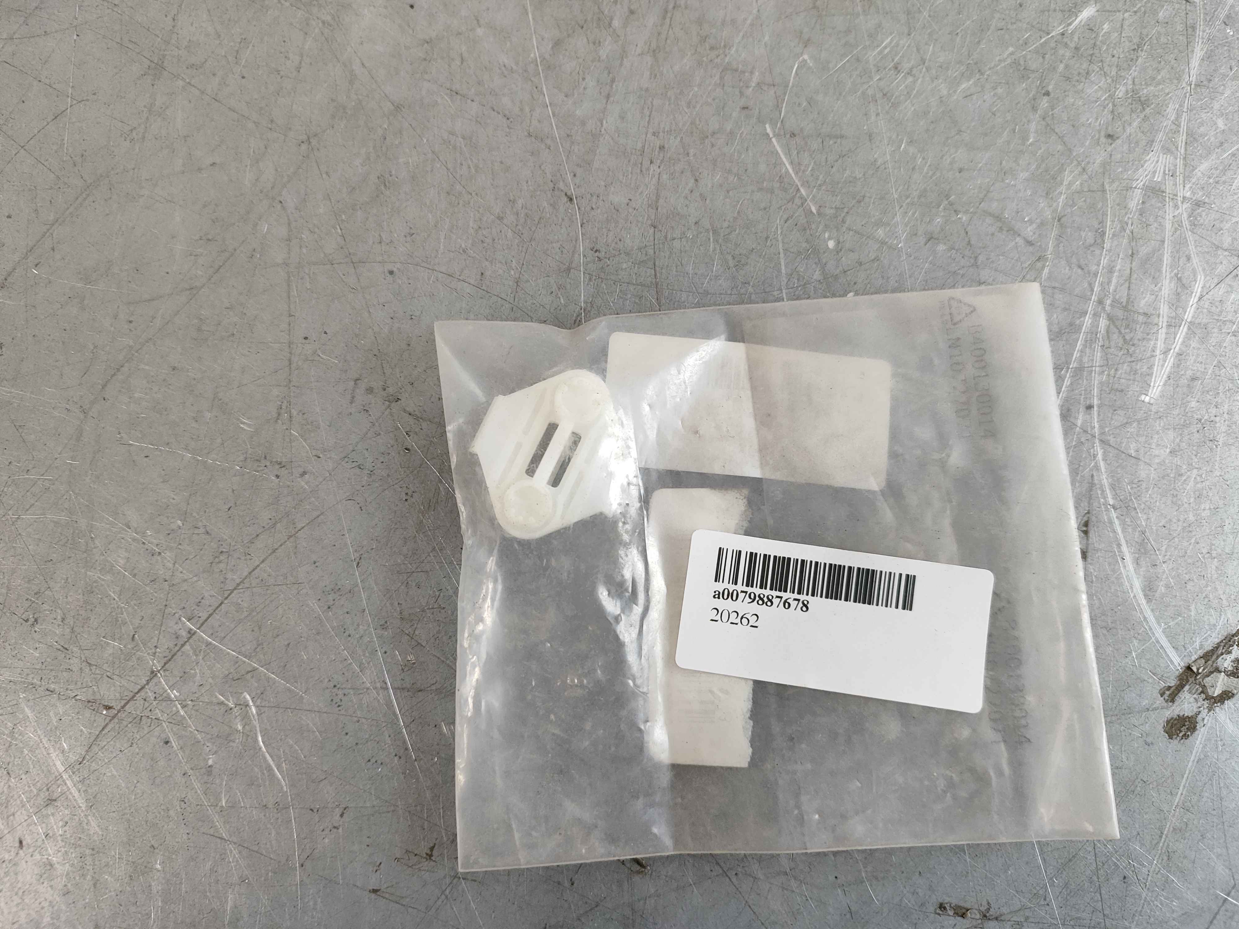 Mercedes-Benz a0079887678