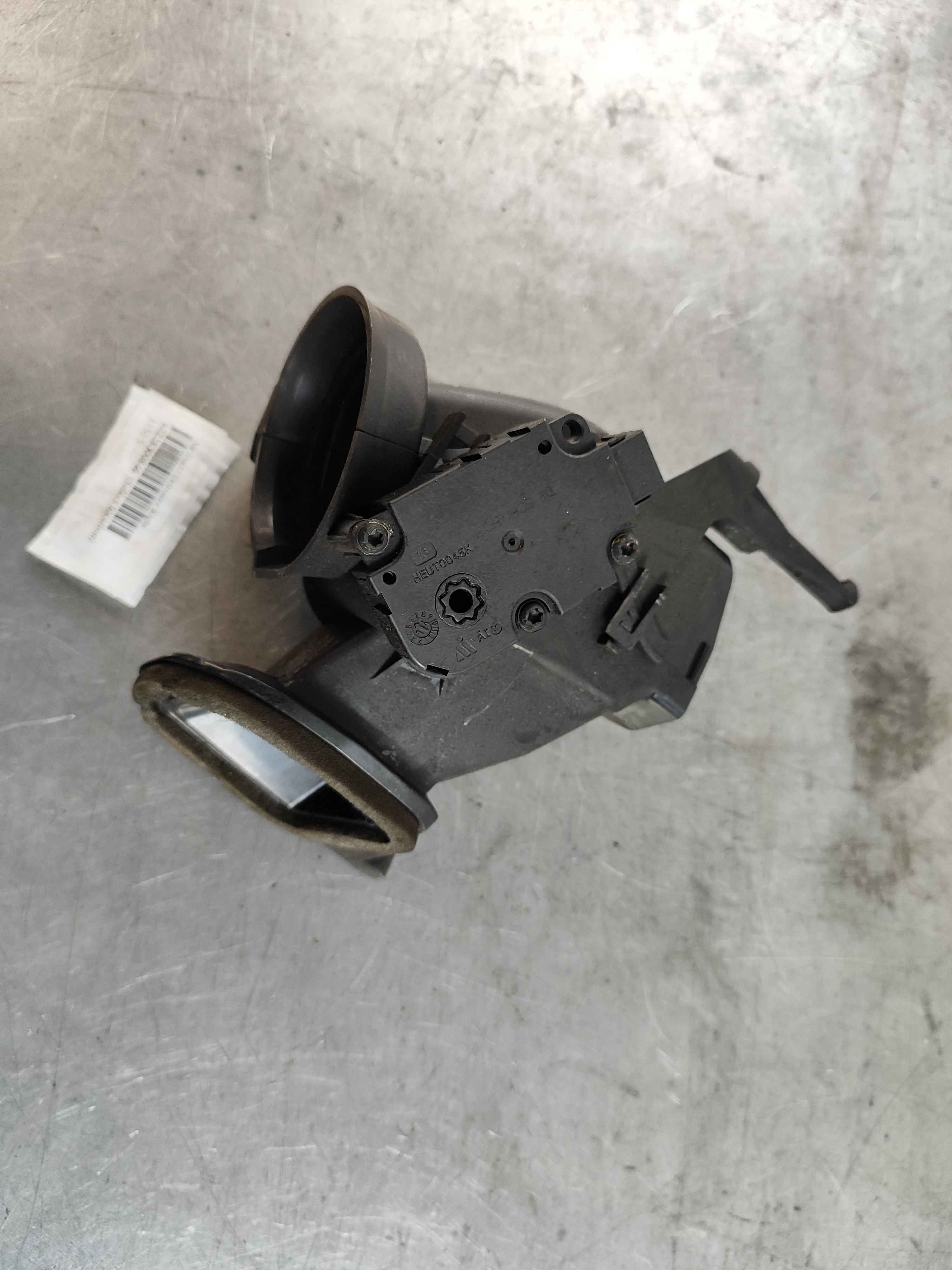 Air Duct | Defroster Right