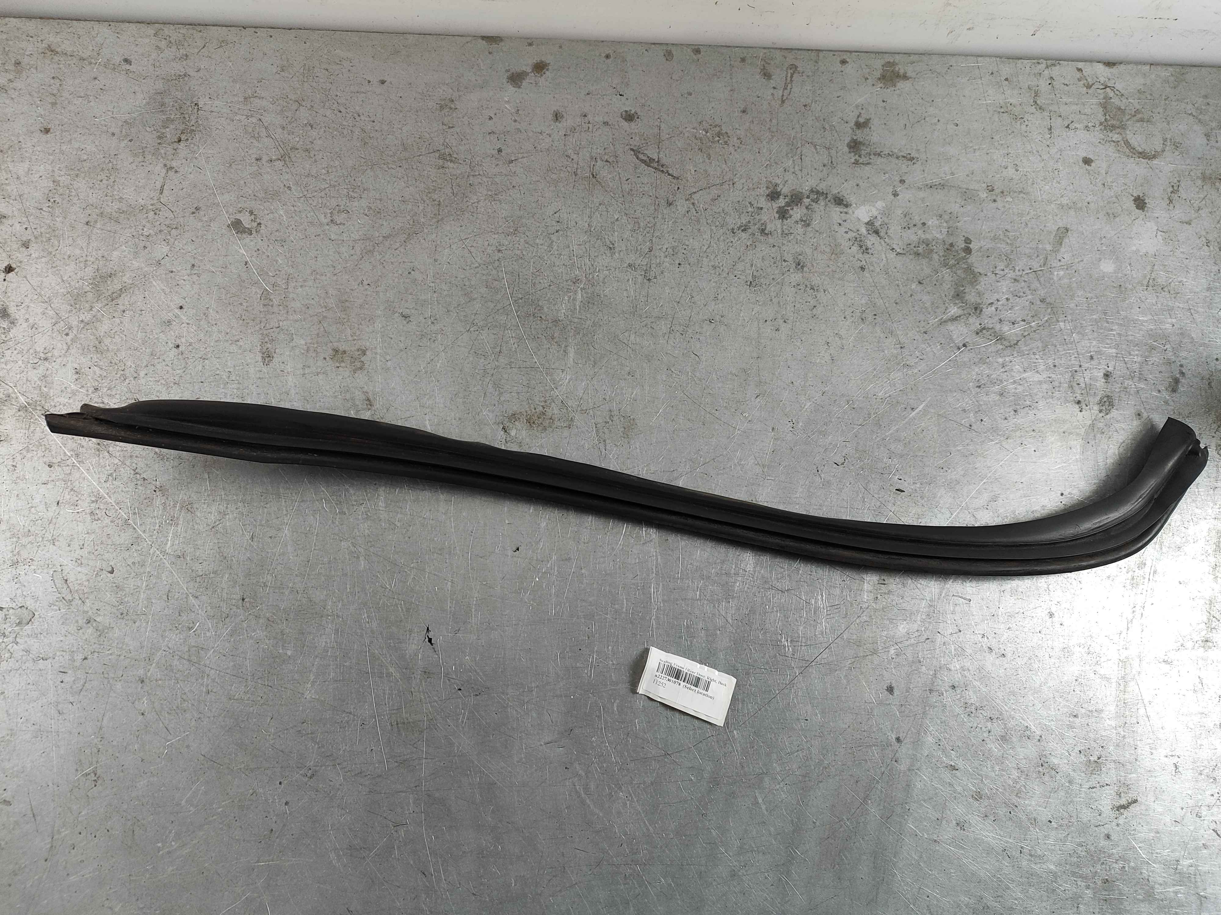 Sealing Frame | Rear Door, Right, Back