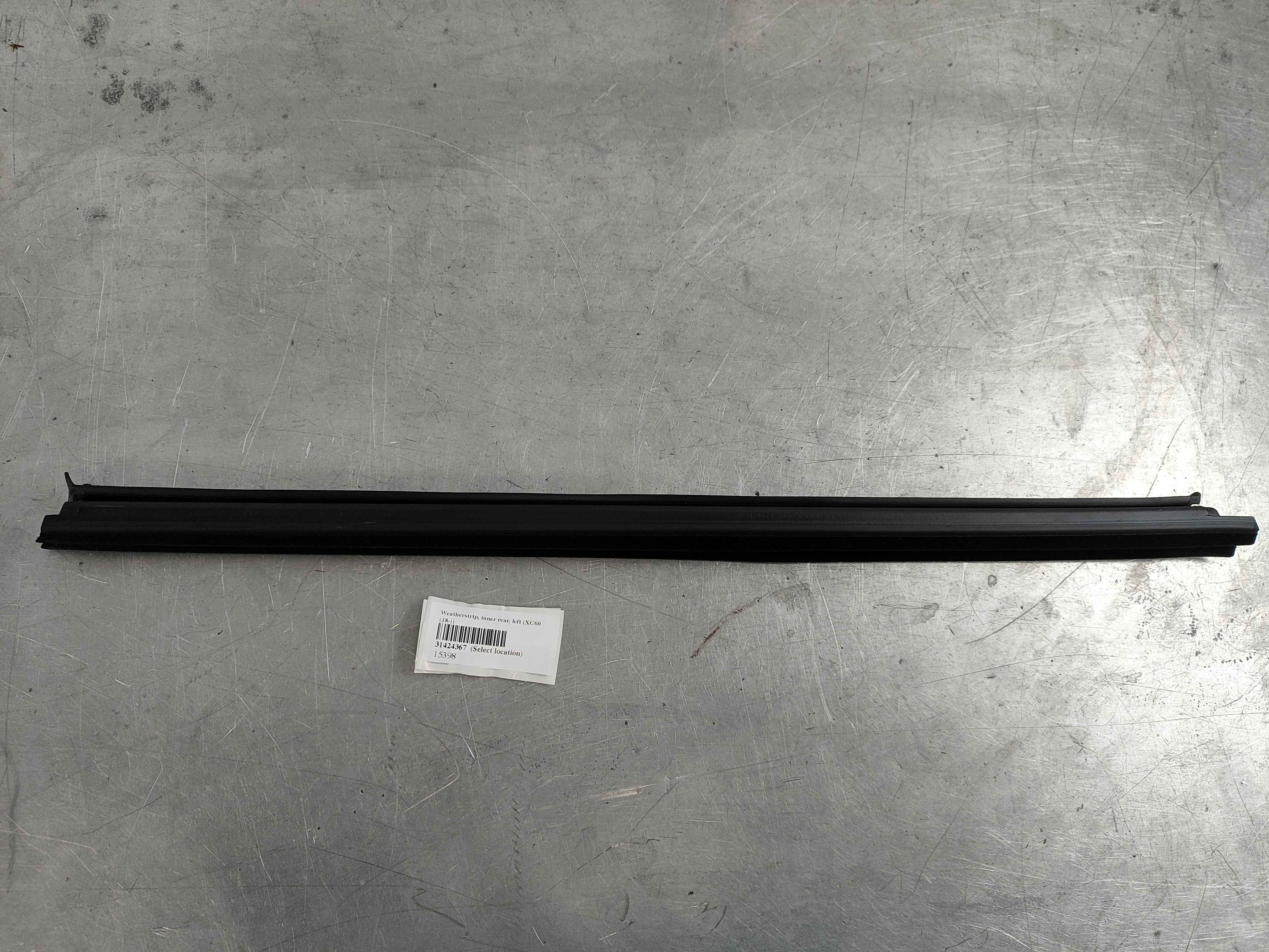 Weatherstrip, inner rear, left (XC60 (18-))