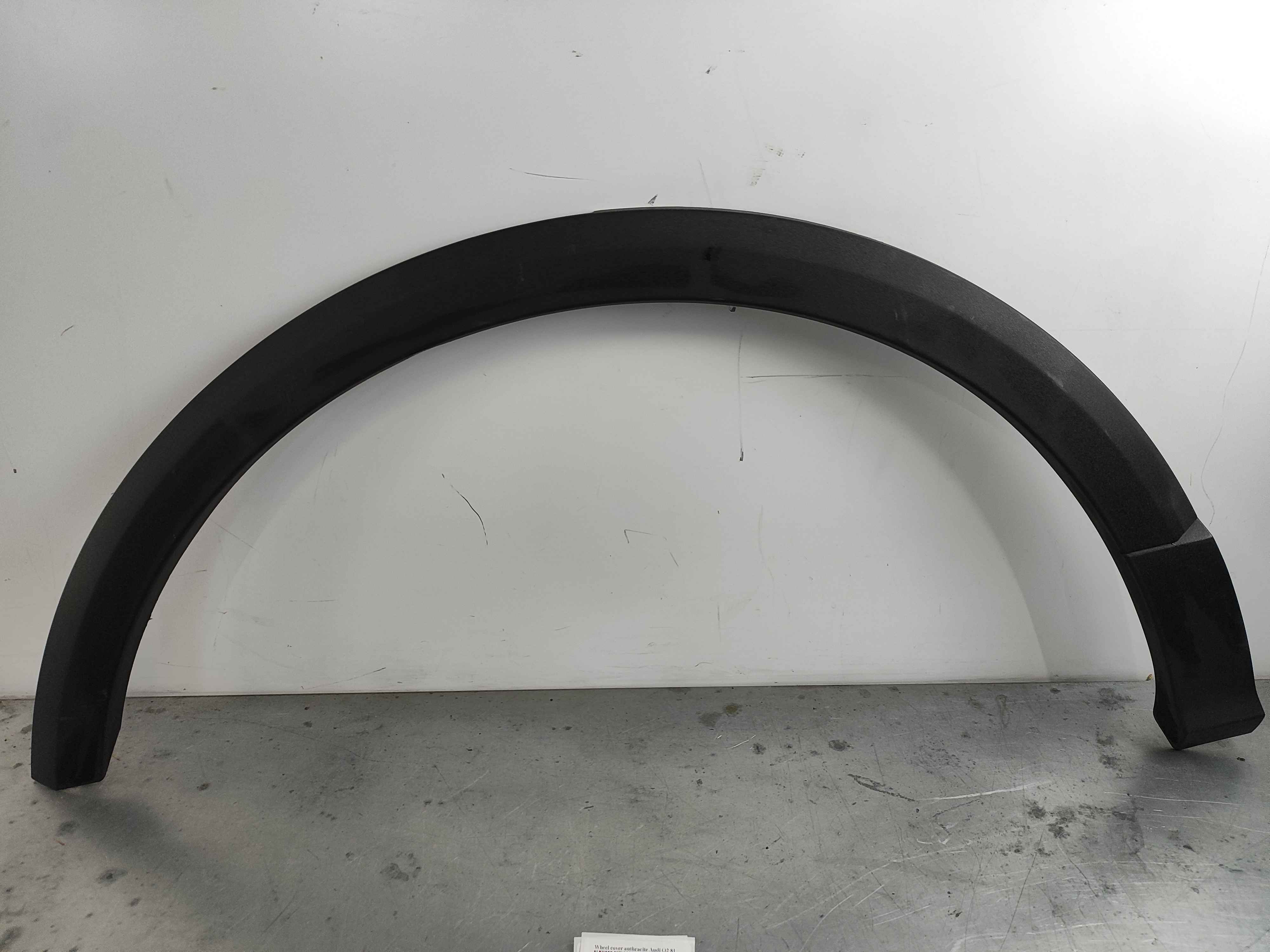 Wheel cover anthracite Audi Q2 81