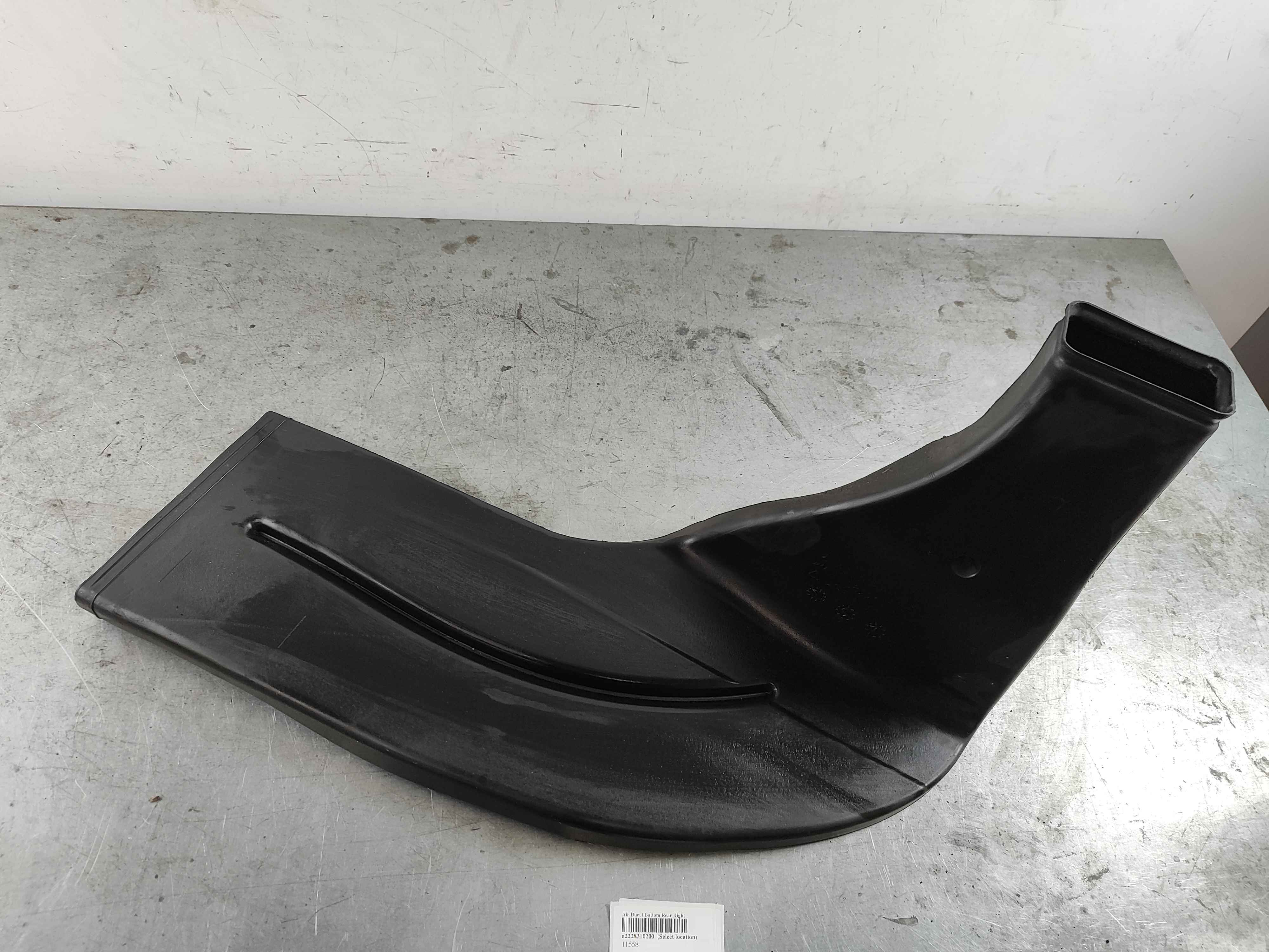 Air Duct | Bottom Rear Right