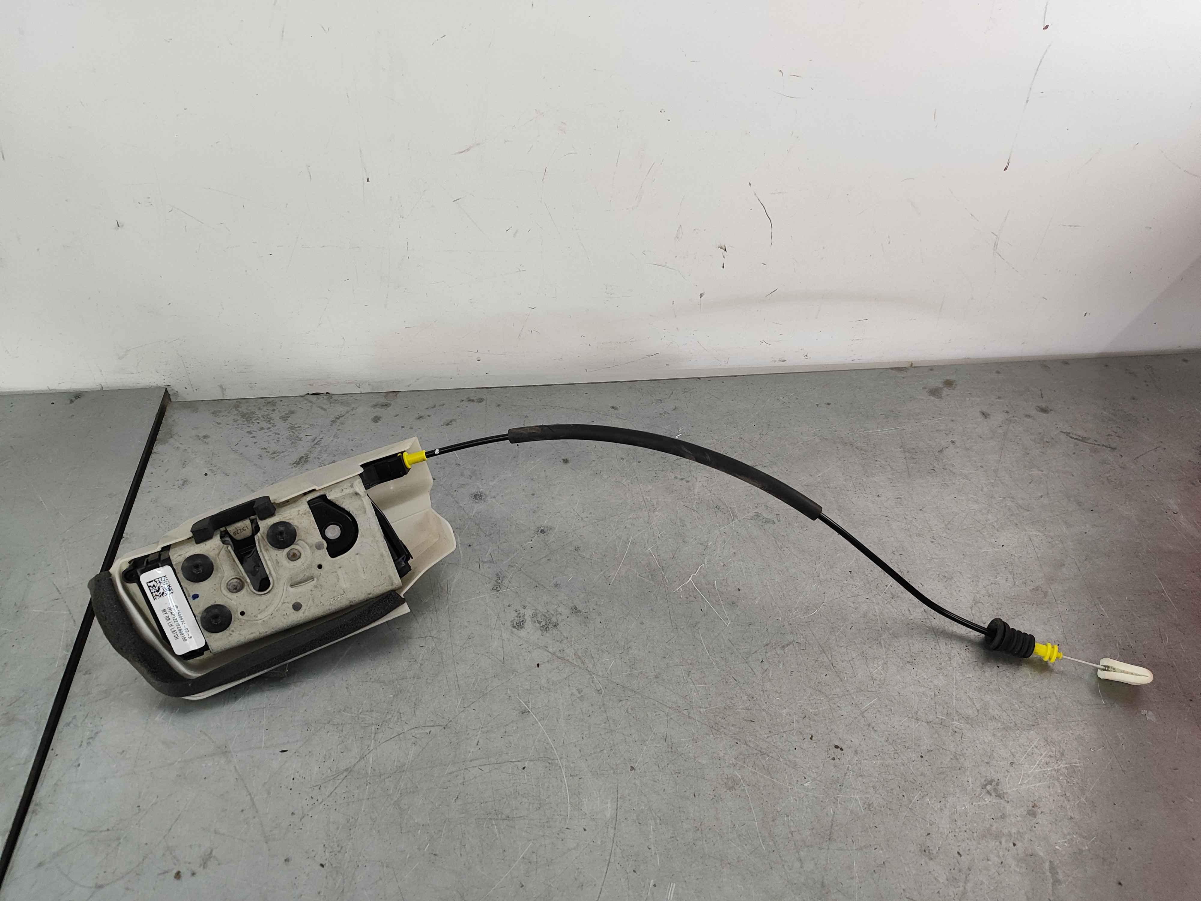 Tesla 150067400b