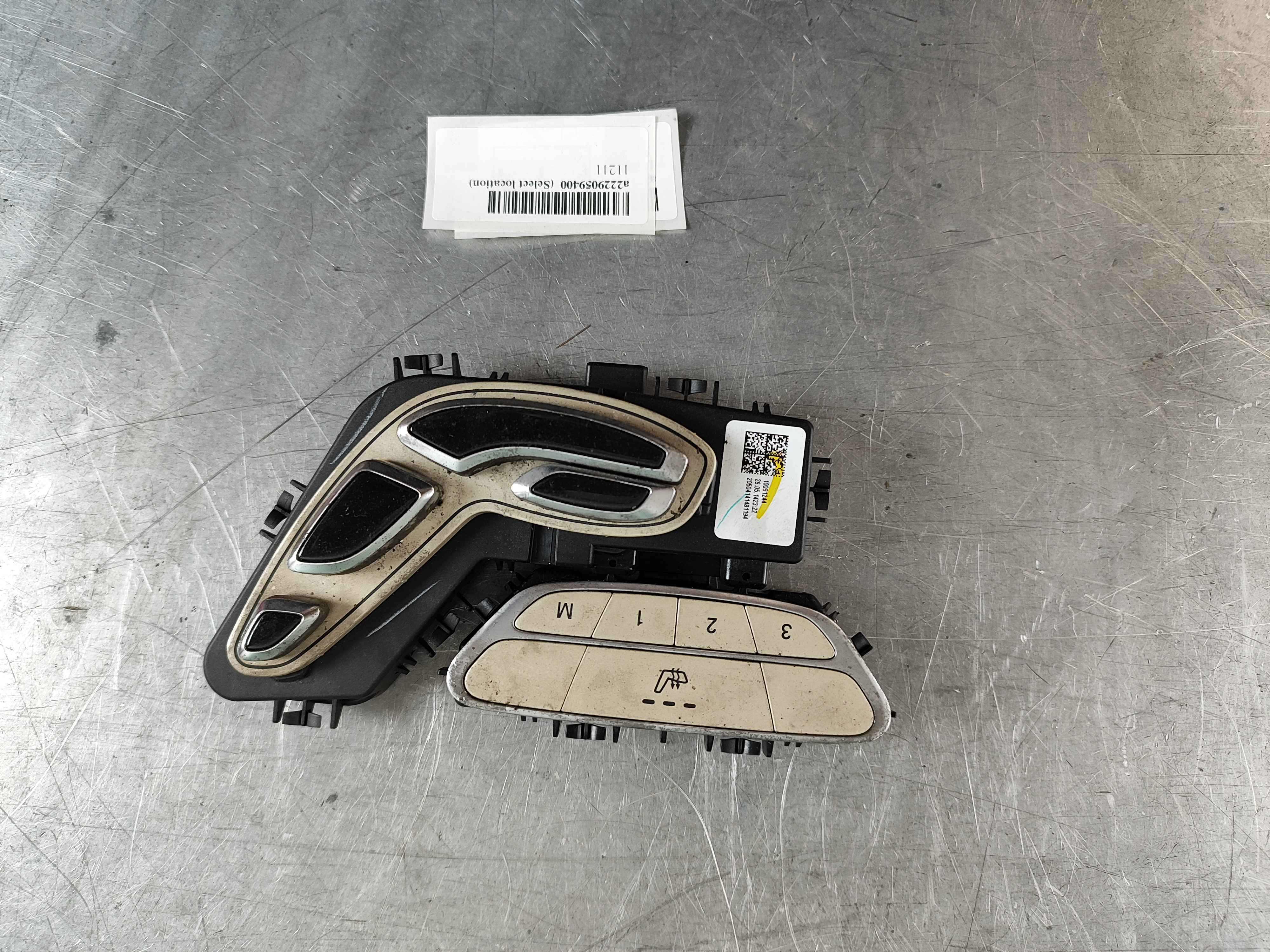 Mercedes-Benz a2229059400