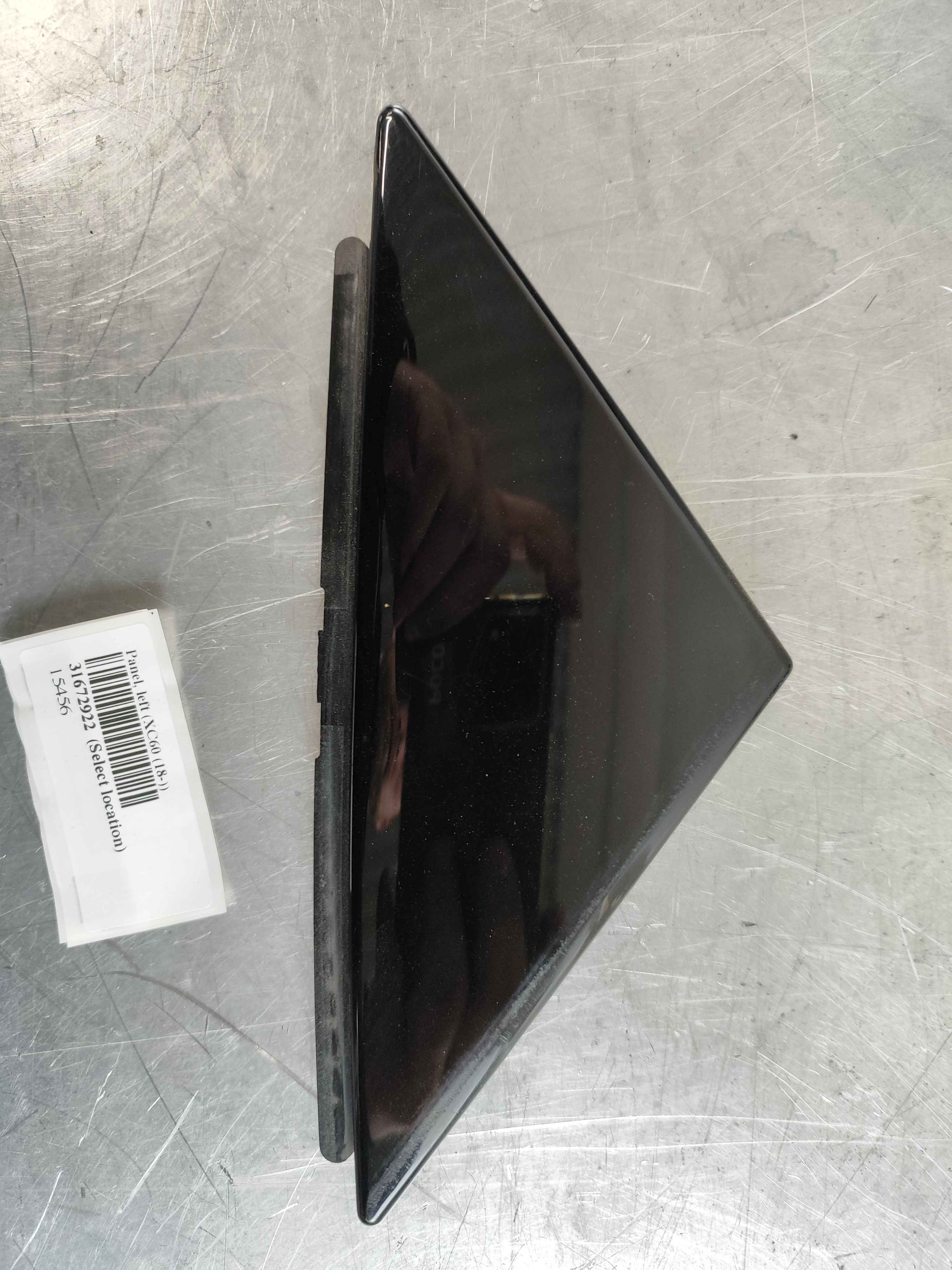 Panel, left (XC60 (18-))