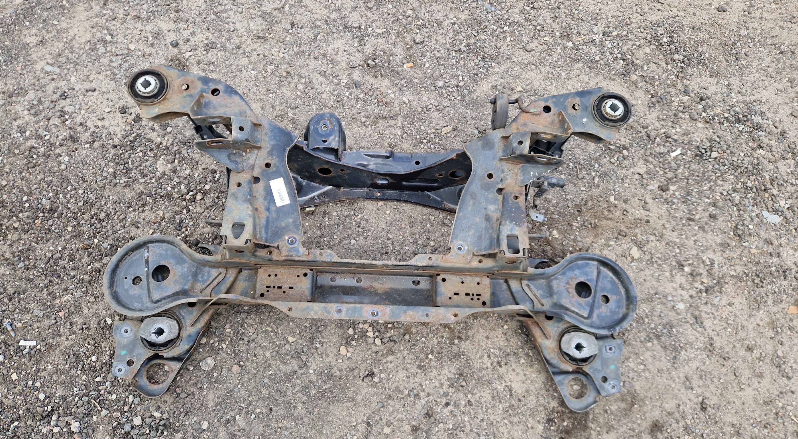 Helper frame (XC90 (16-)|V90 Cross C.|XC60 (18-))