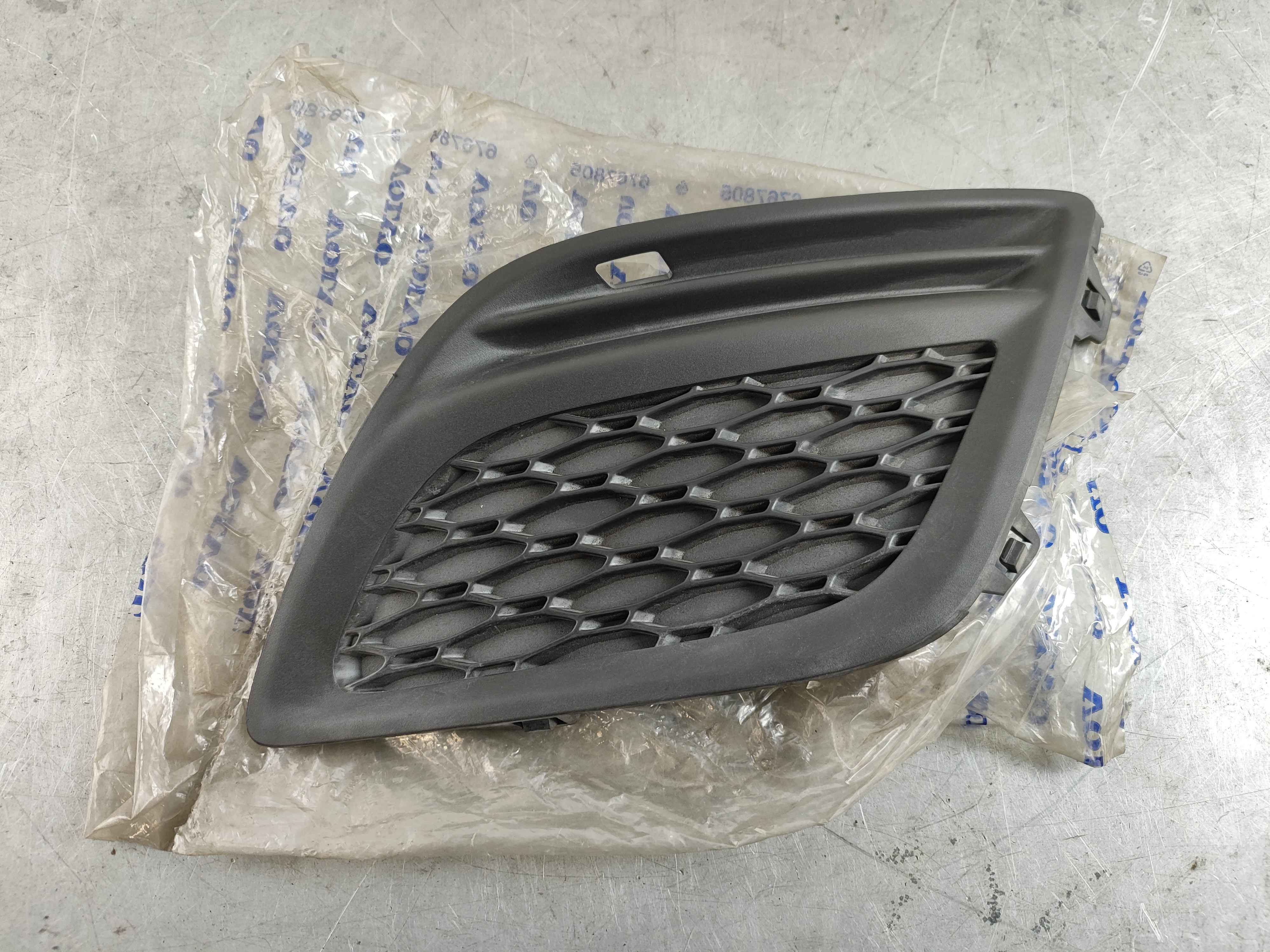Cover, left (XC60 (-17))