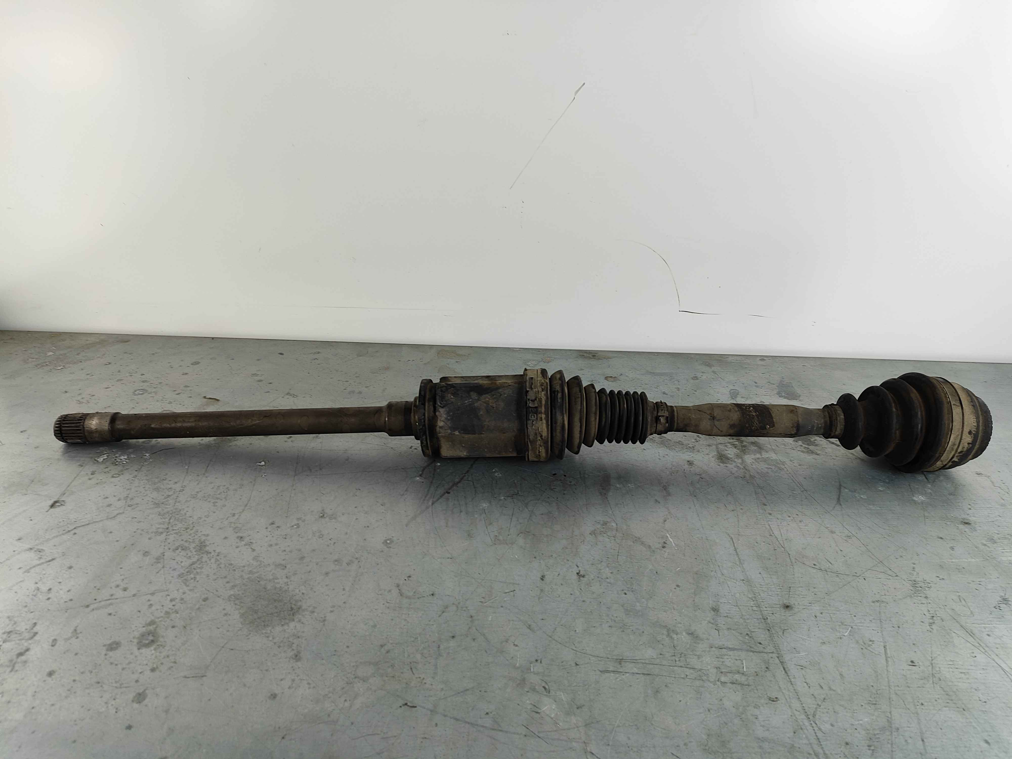 Output shaft, right BMW